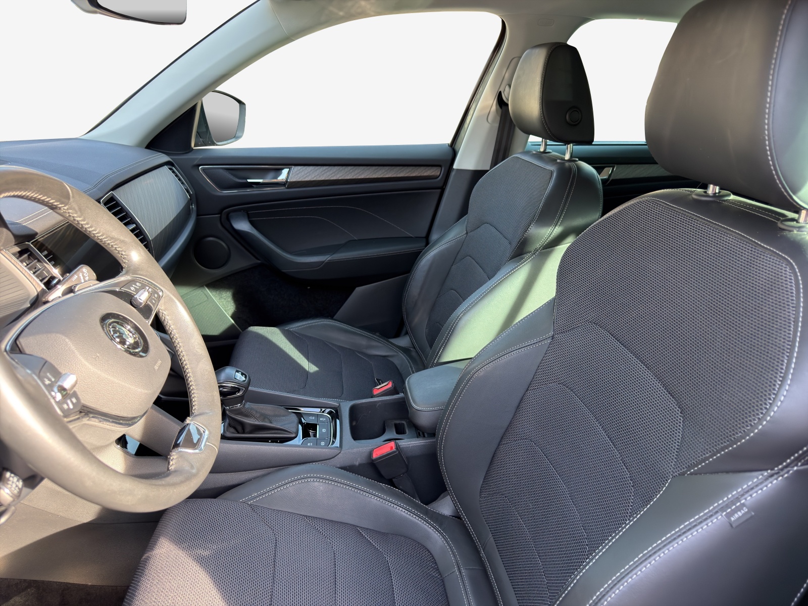 SKODA Kodiaq 2.0 TDI CR Style 4x4 DSG-image-7