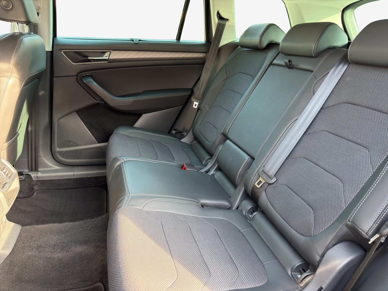 SKODA Kodiaq 2.0 TDI CR Style 4x4 DSG-image-11