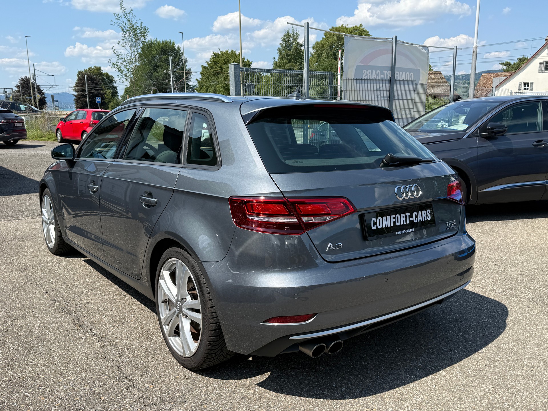 AUDI A3 Sportback 2.0 TFSI quattro S-tronic 190PS-image-3