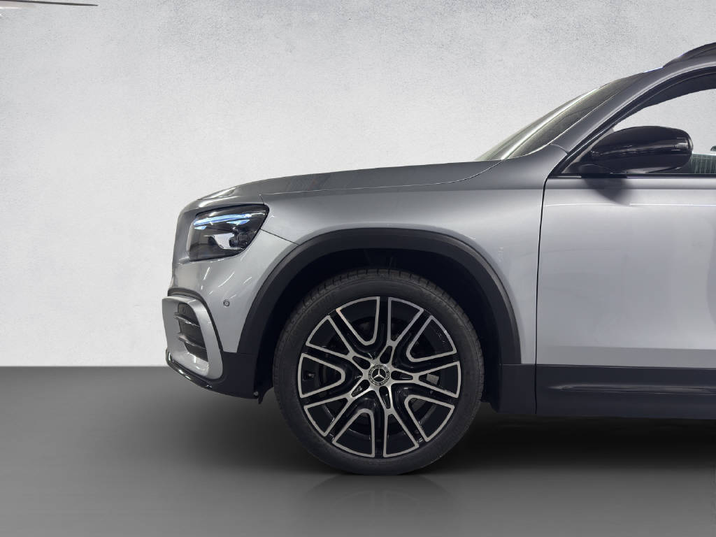 MERCEDES-BENZ GLB 220 AMG Line 4Matic-image-6