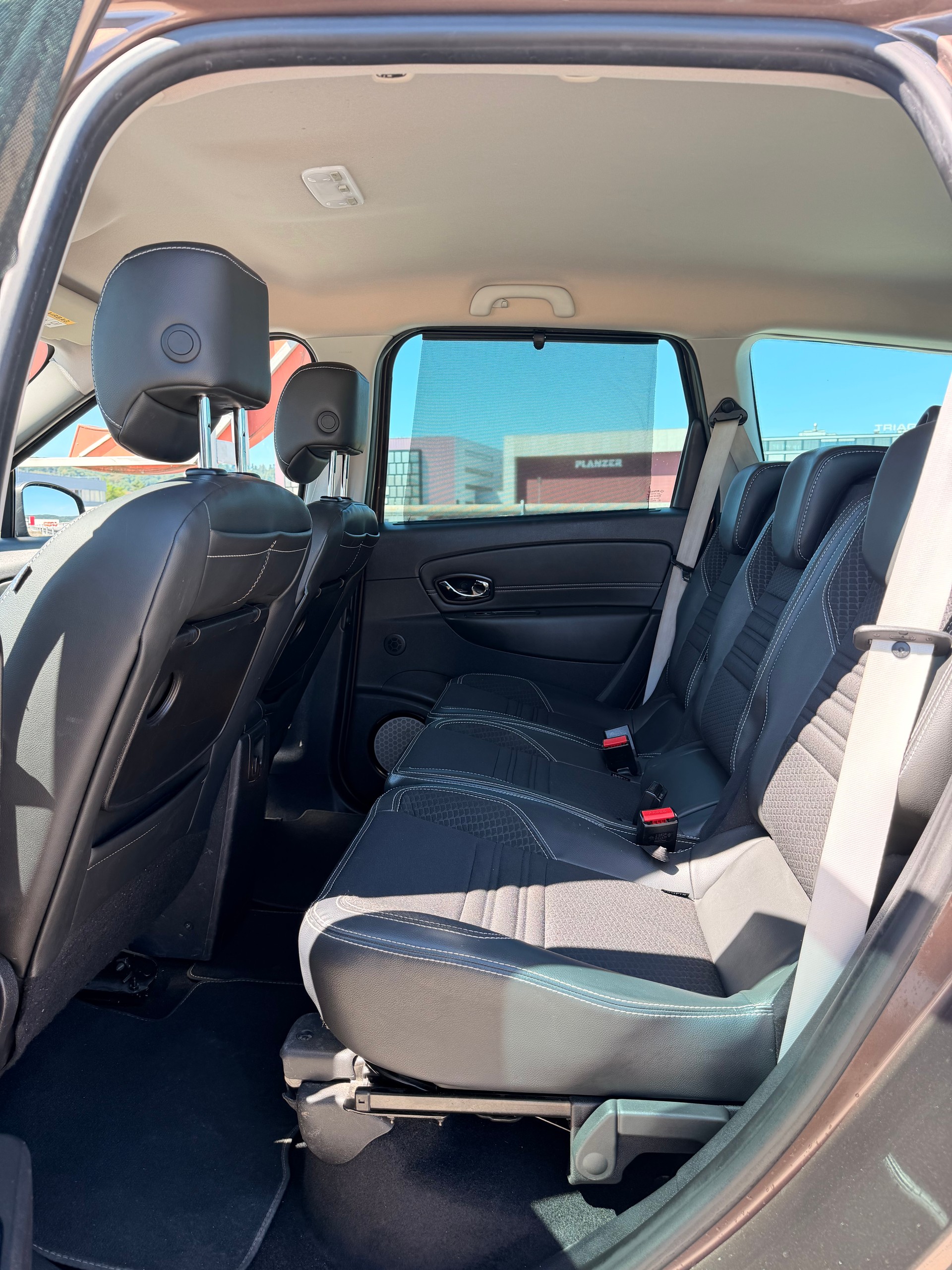 RENAULT Grand Scénic 1.5 dCi Bose EDC-image-12