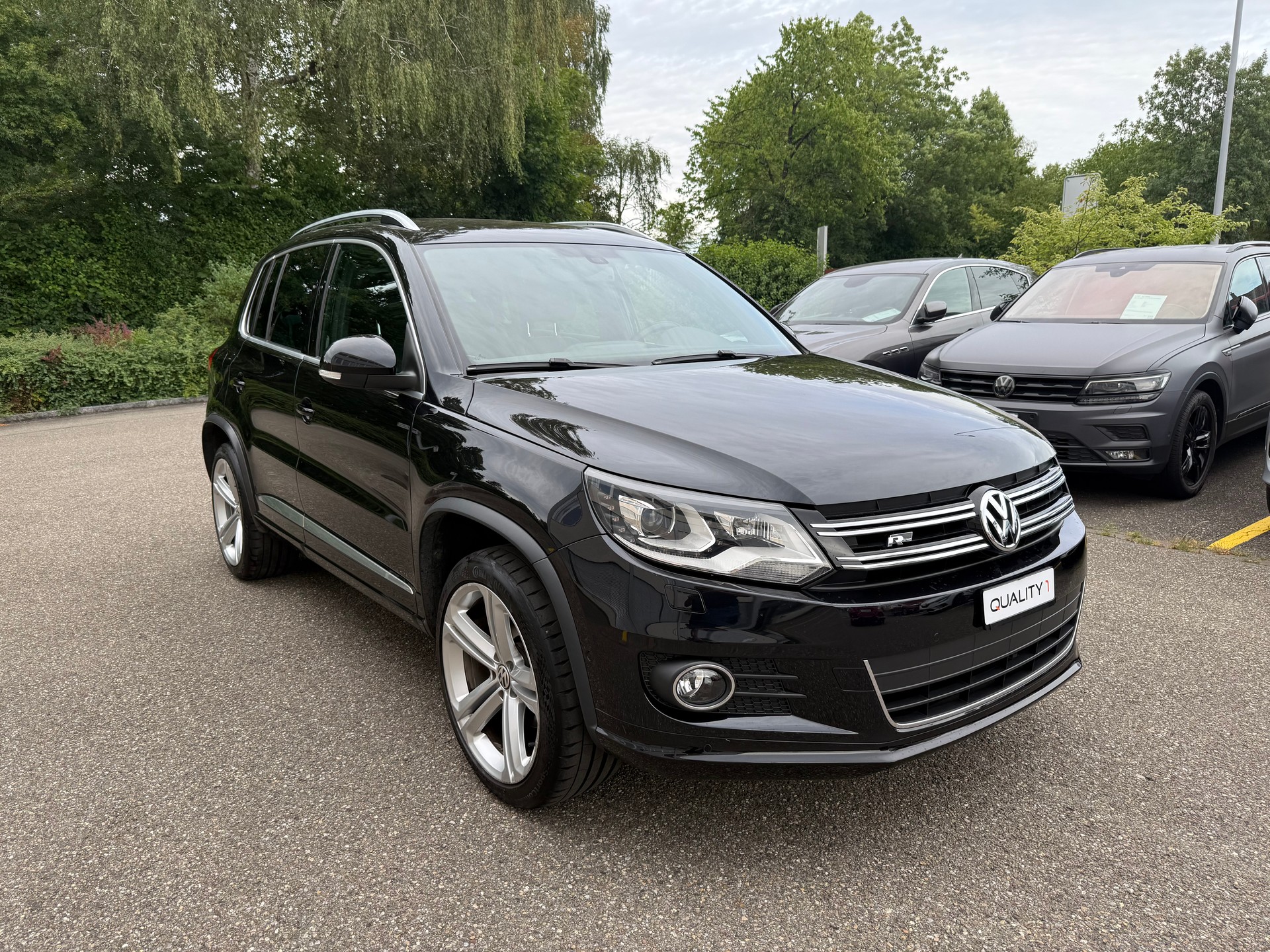VW Tiguan 2.0 TSI Cup R-Line 4Motion DSG-image-2