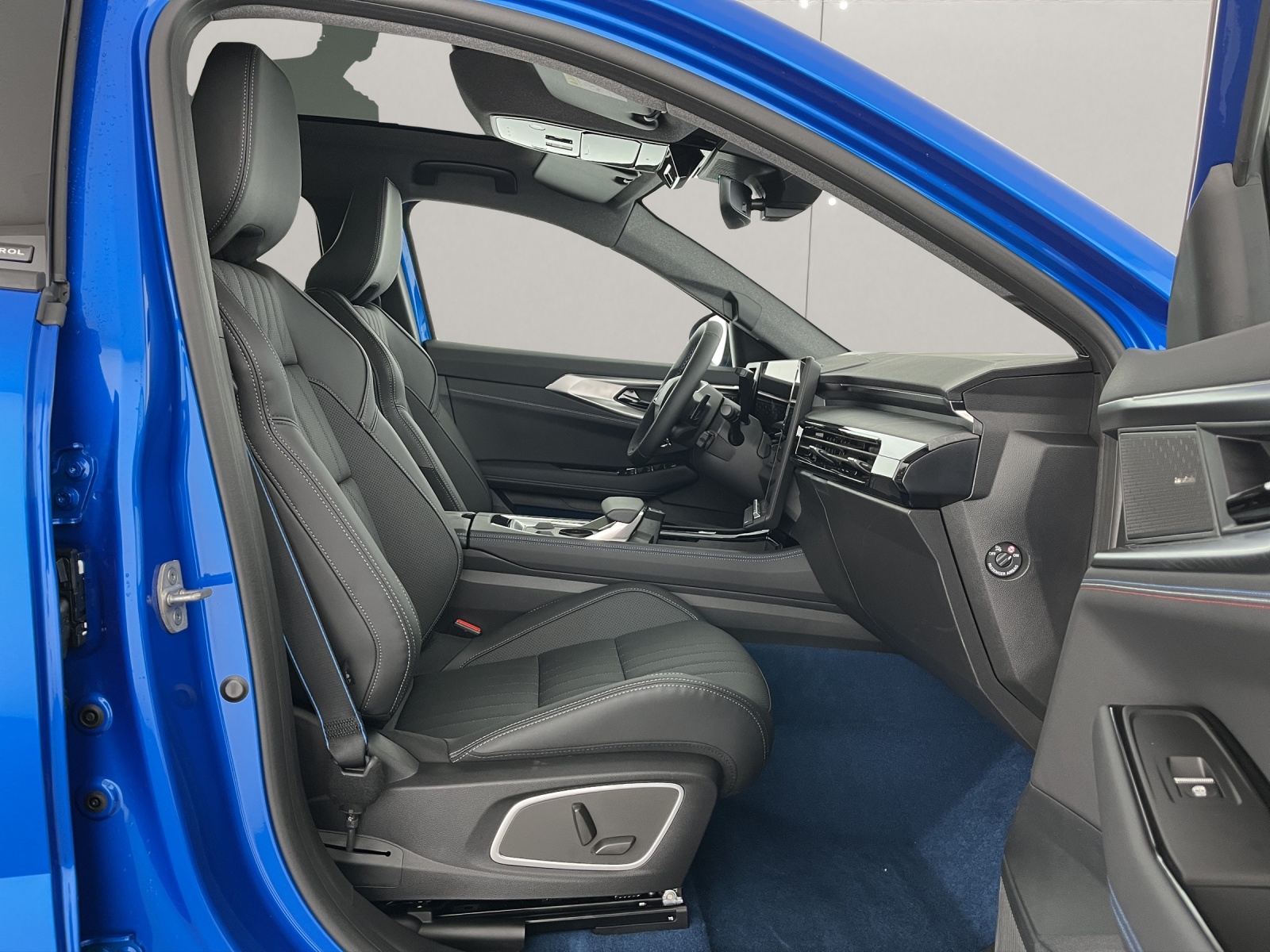 RENAULT Rafale 1.2 E-Tech Plug-in Atelier Alpine-image-15