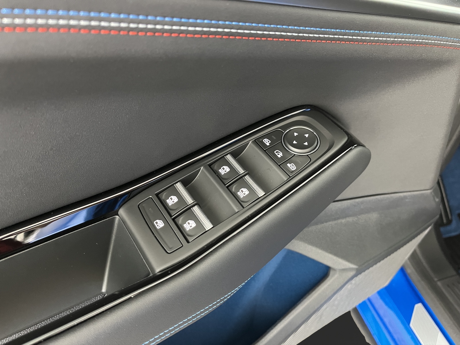RENAULT Rafale 1.2 E-Tech Plug-in Atelier Alpine-image-12