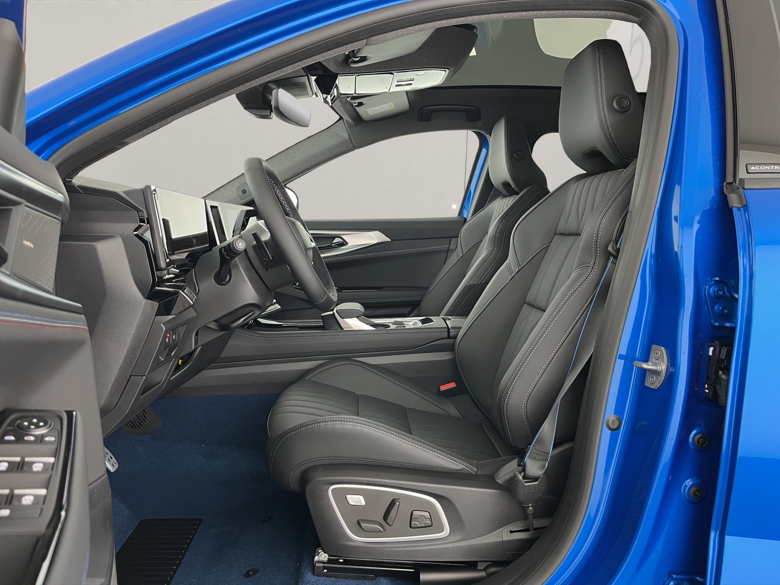 RENAULT Rafale 1.2 E-Tech Plug-in Atelier Alpine-image-6