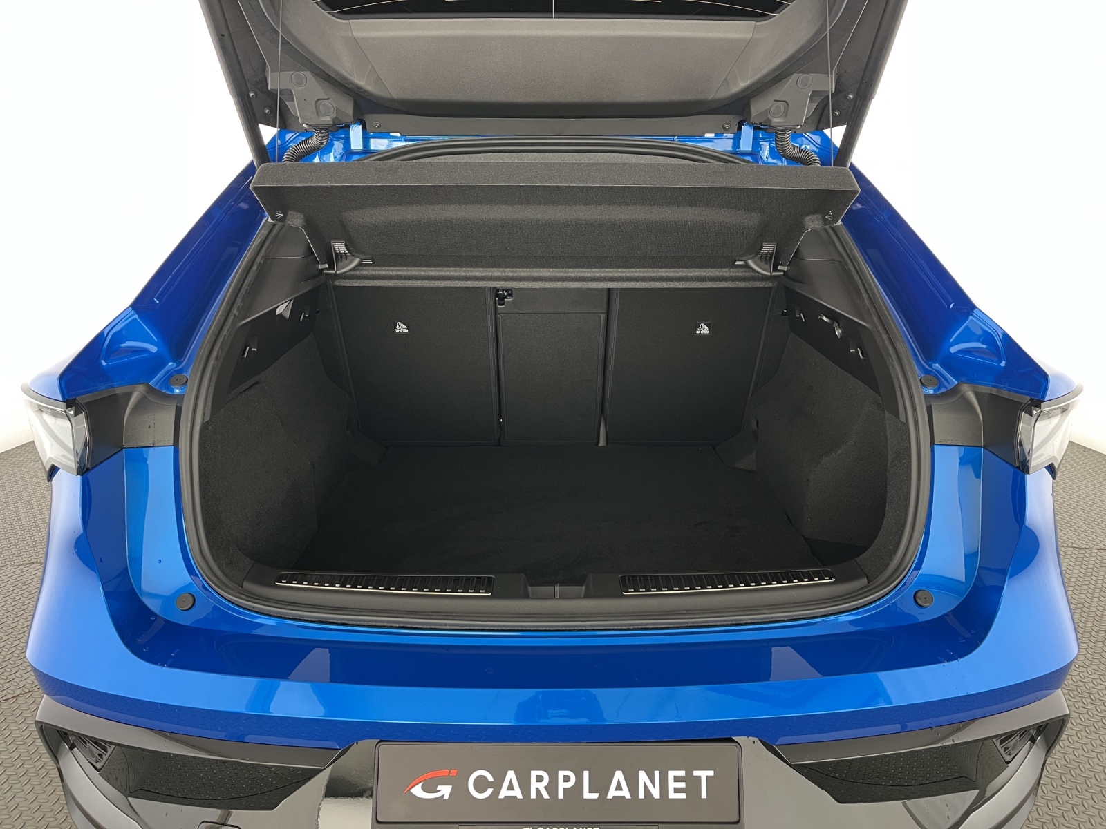RENAULT Rafale 1.2 E-Tech Plug-in Atelier Alpine-image-17