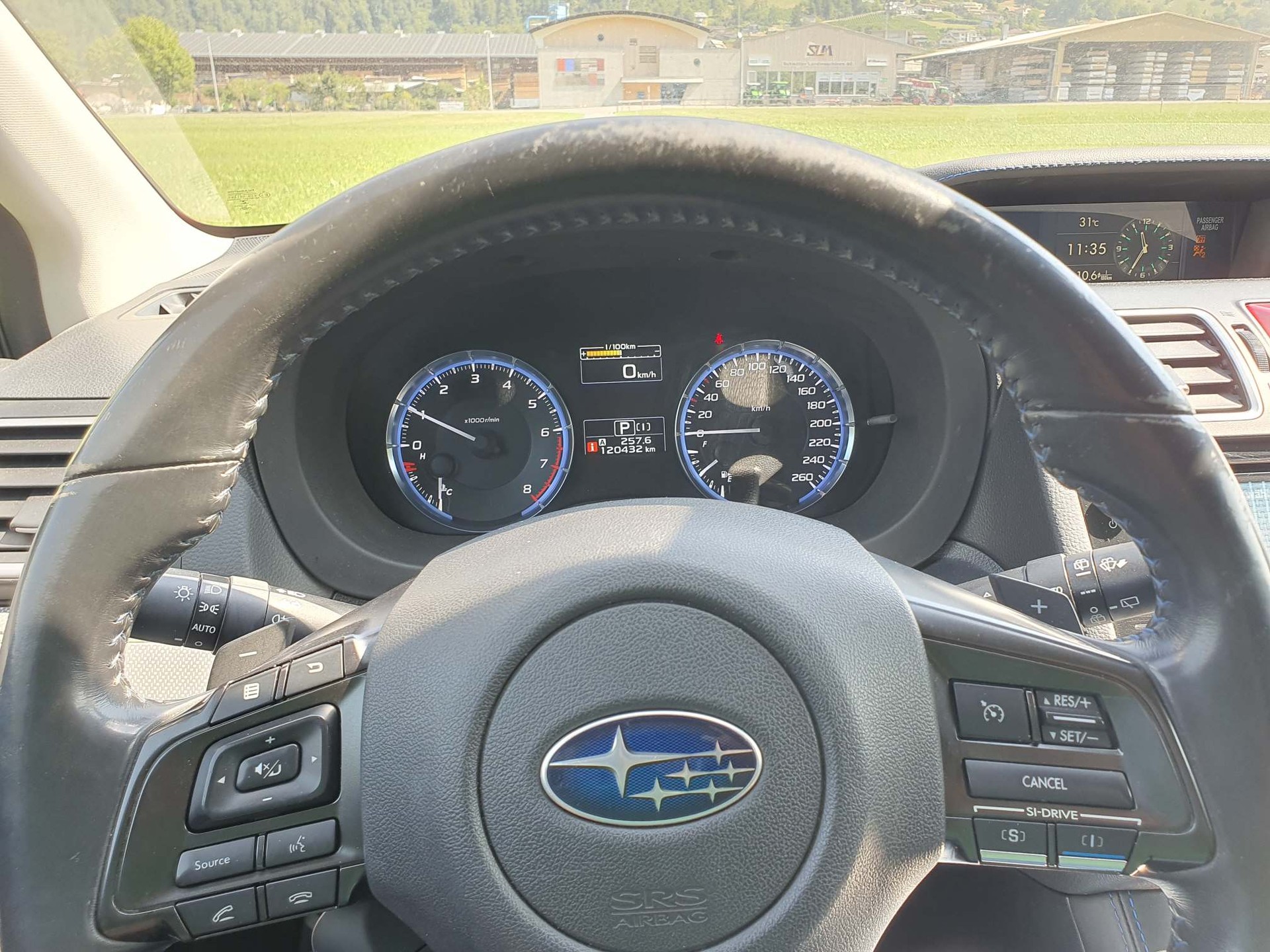 SUBARU Levorg 1.6 DIT Swiss Plus-image-12