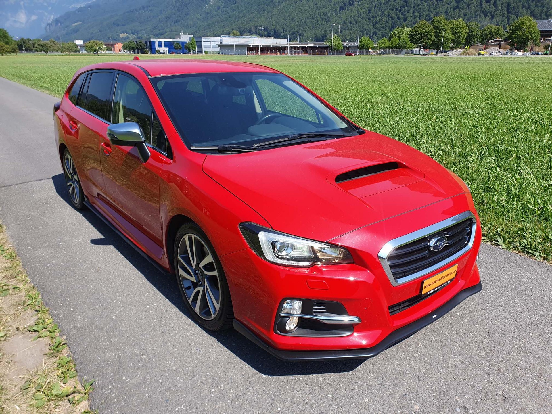 SUBARU Levorg 1.6 DIT Swiss Plus-image-0