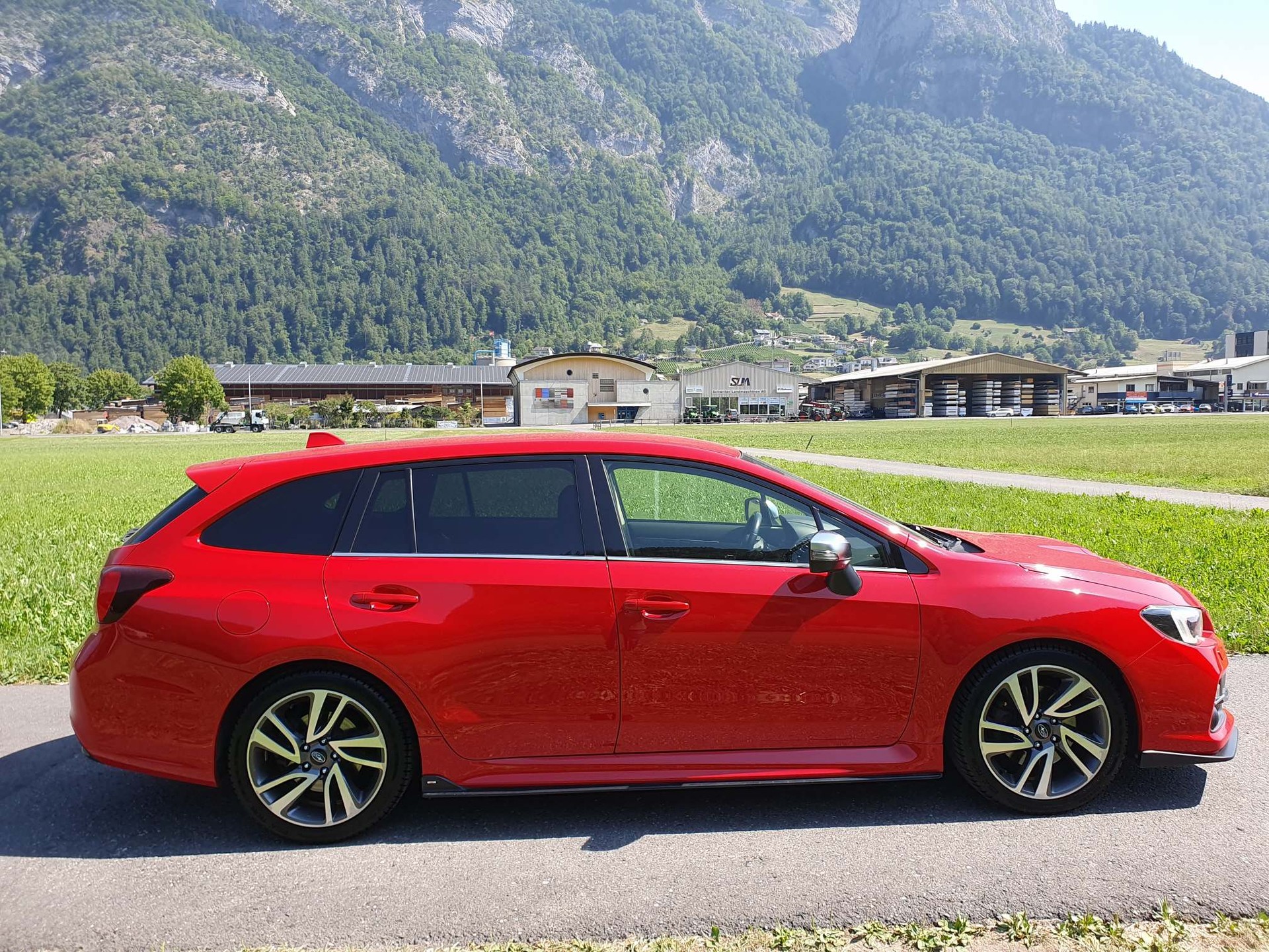 SUBARU Levorg 1.6 DIT Swiss Plus-image-7