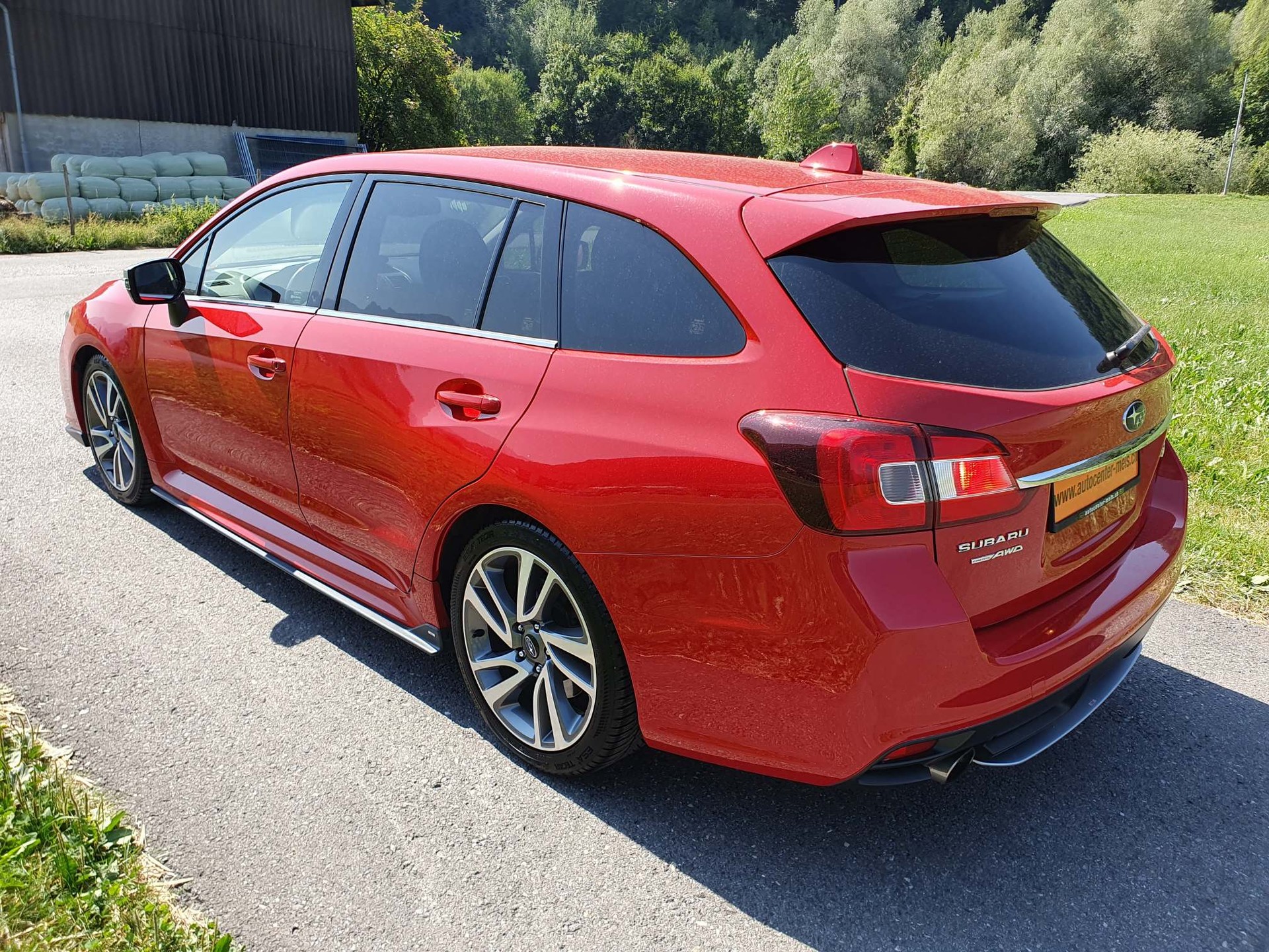 SUBARU Levorg 1.6 DIT Swiss Plus-image-4