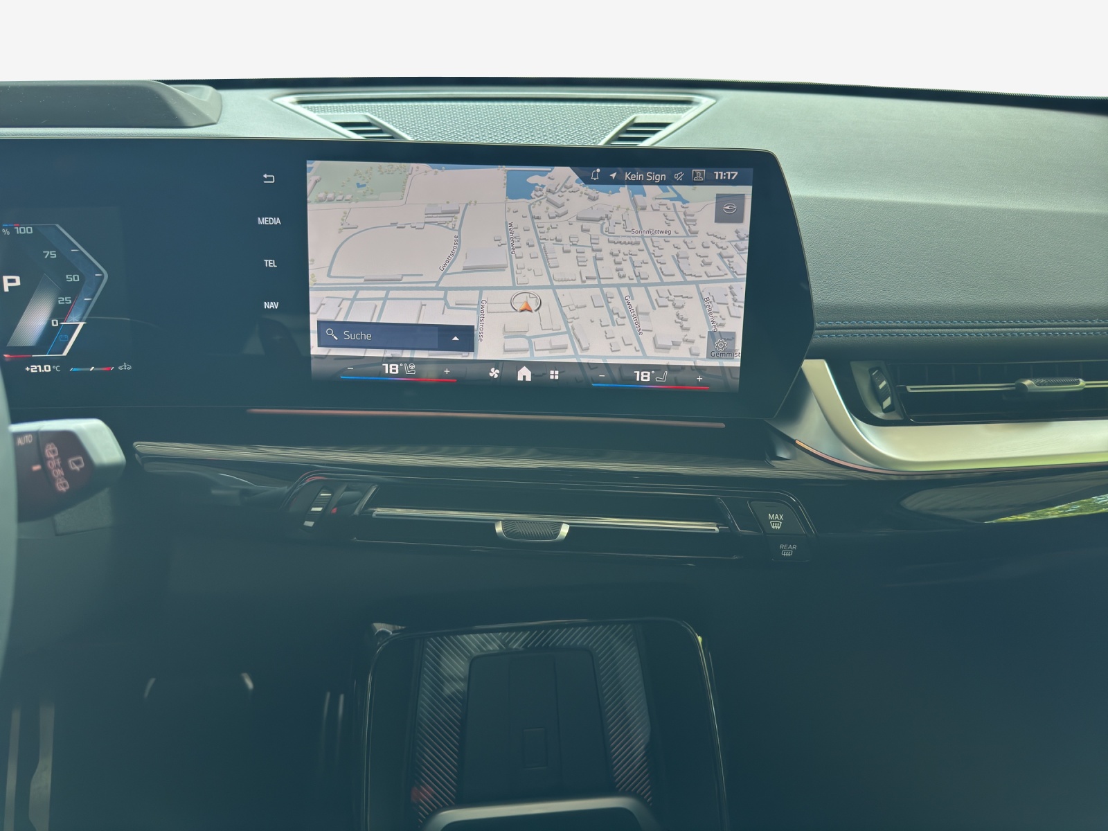 BMW X1 xDrive M35i-image-10