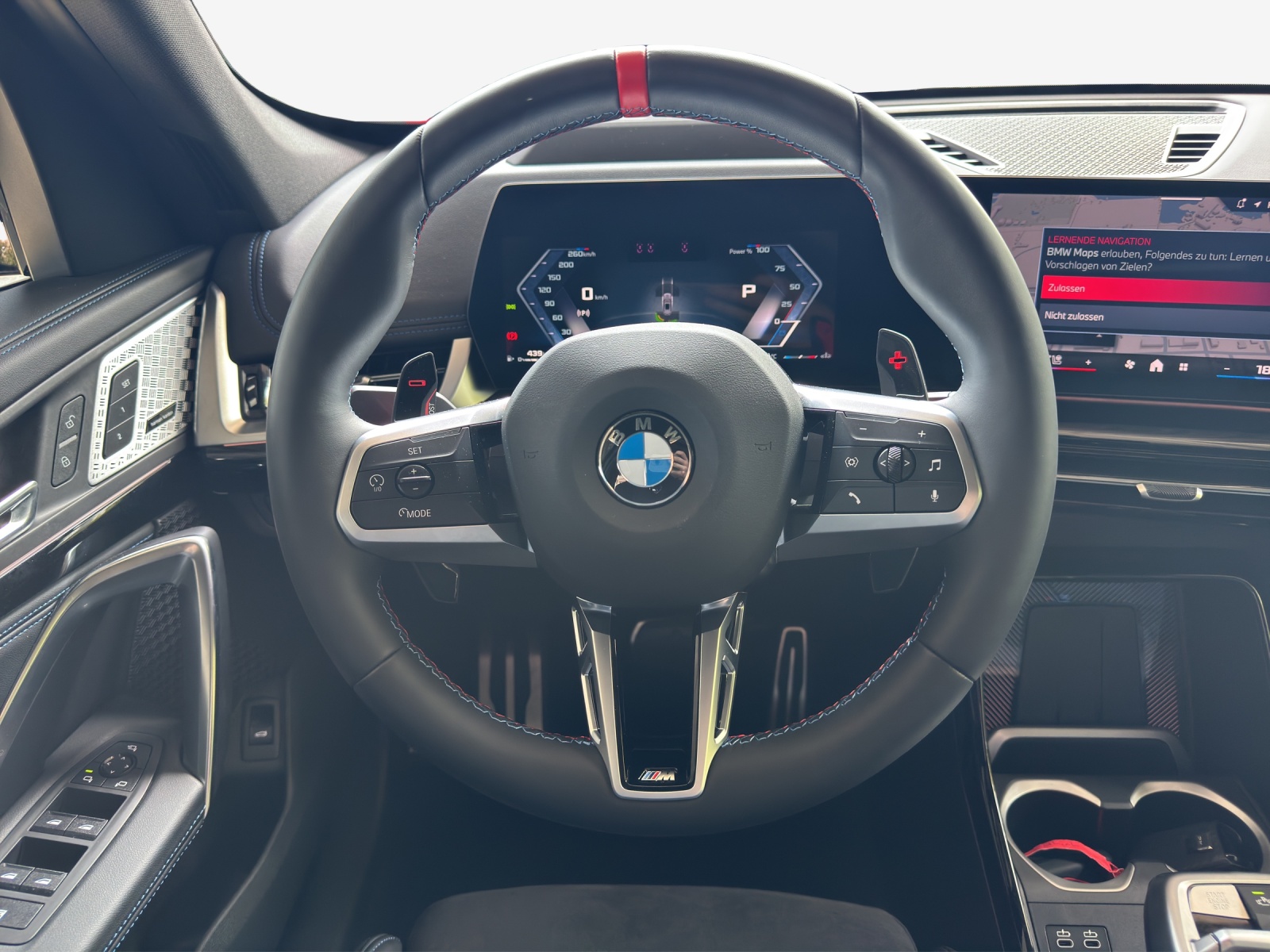 BMW X1 xDrive M35i-image-9