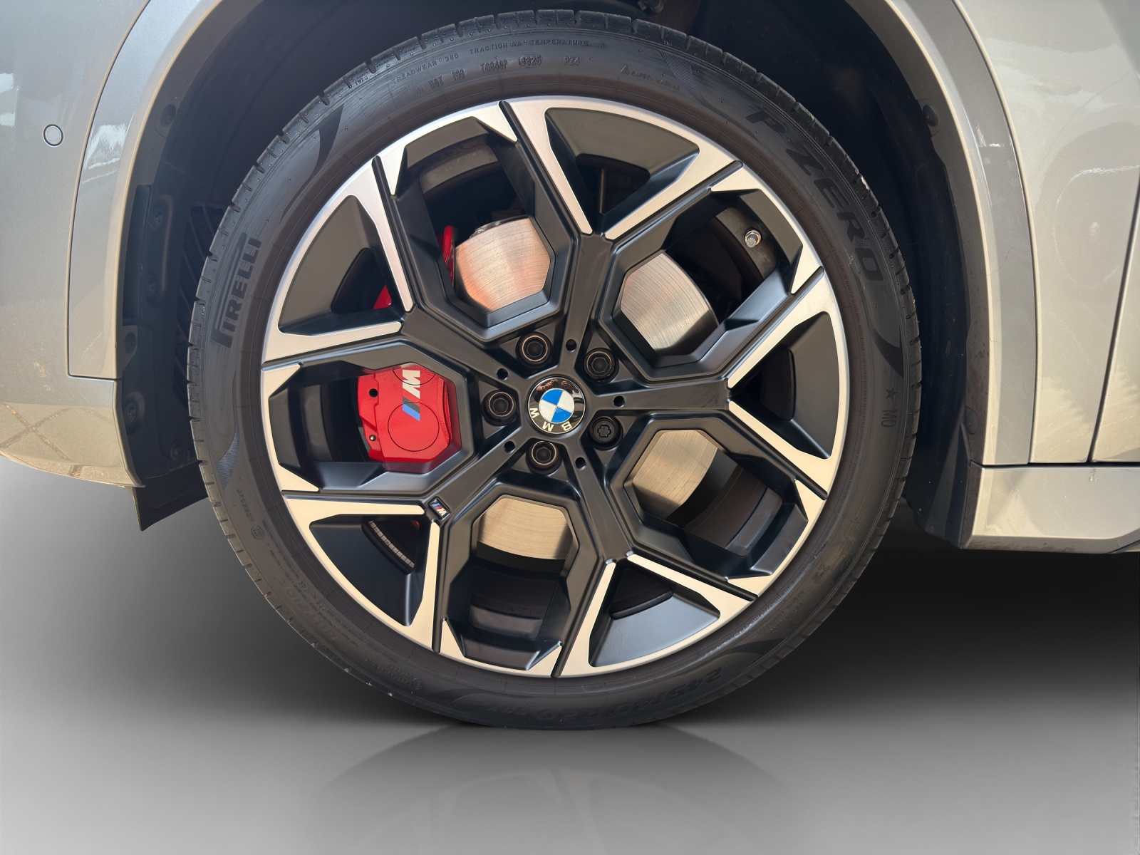 BMW X1 xDrive M35i-image-13