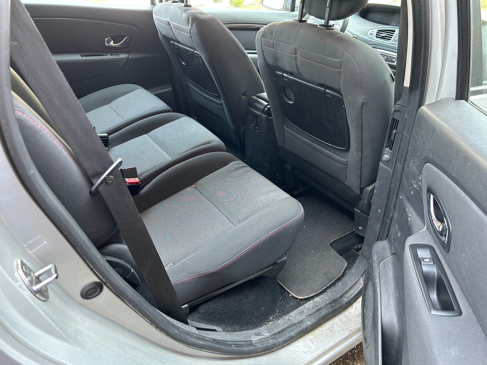 RENAULT Scénic 1.5 dCi Expression EDC-image-13