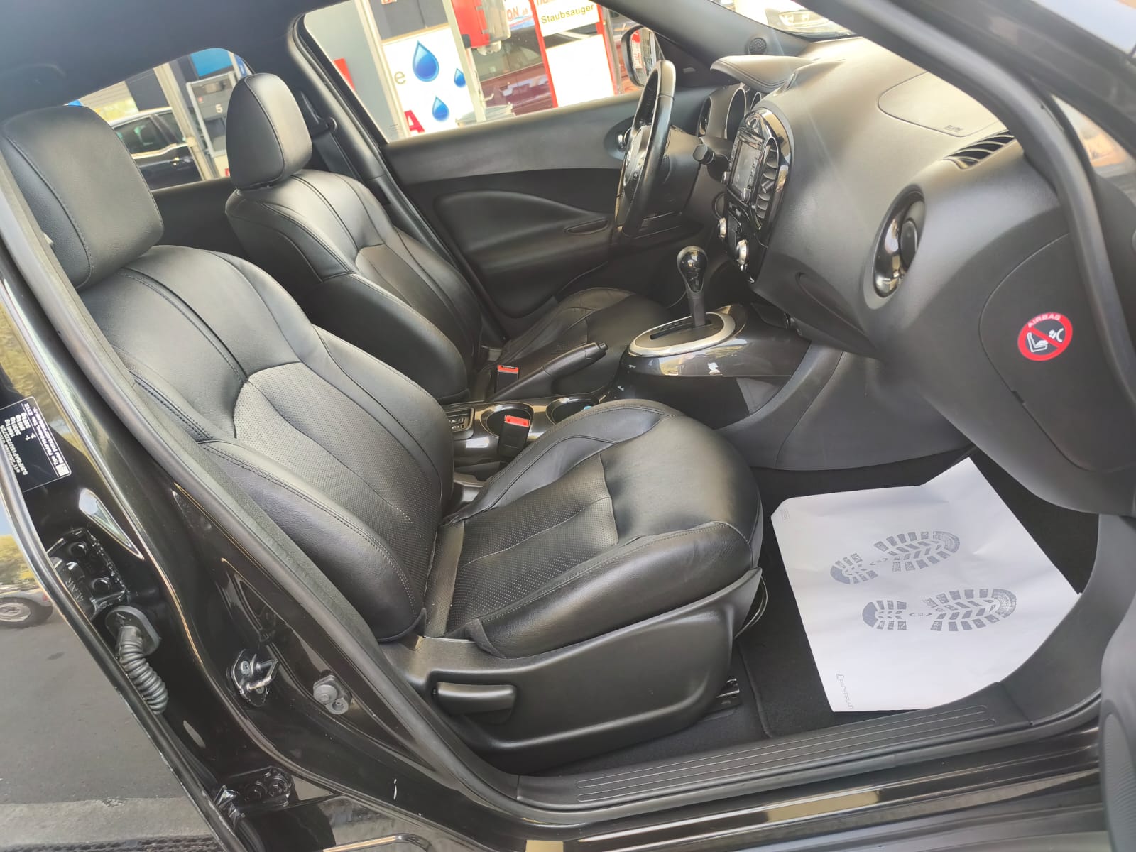 NISSAN Juke 1.6 tekna Xtronic CVT-image-9
