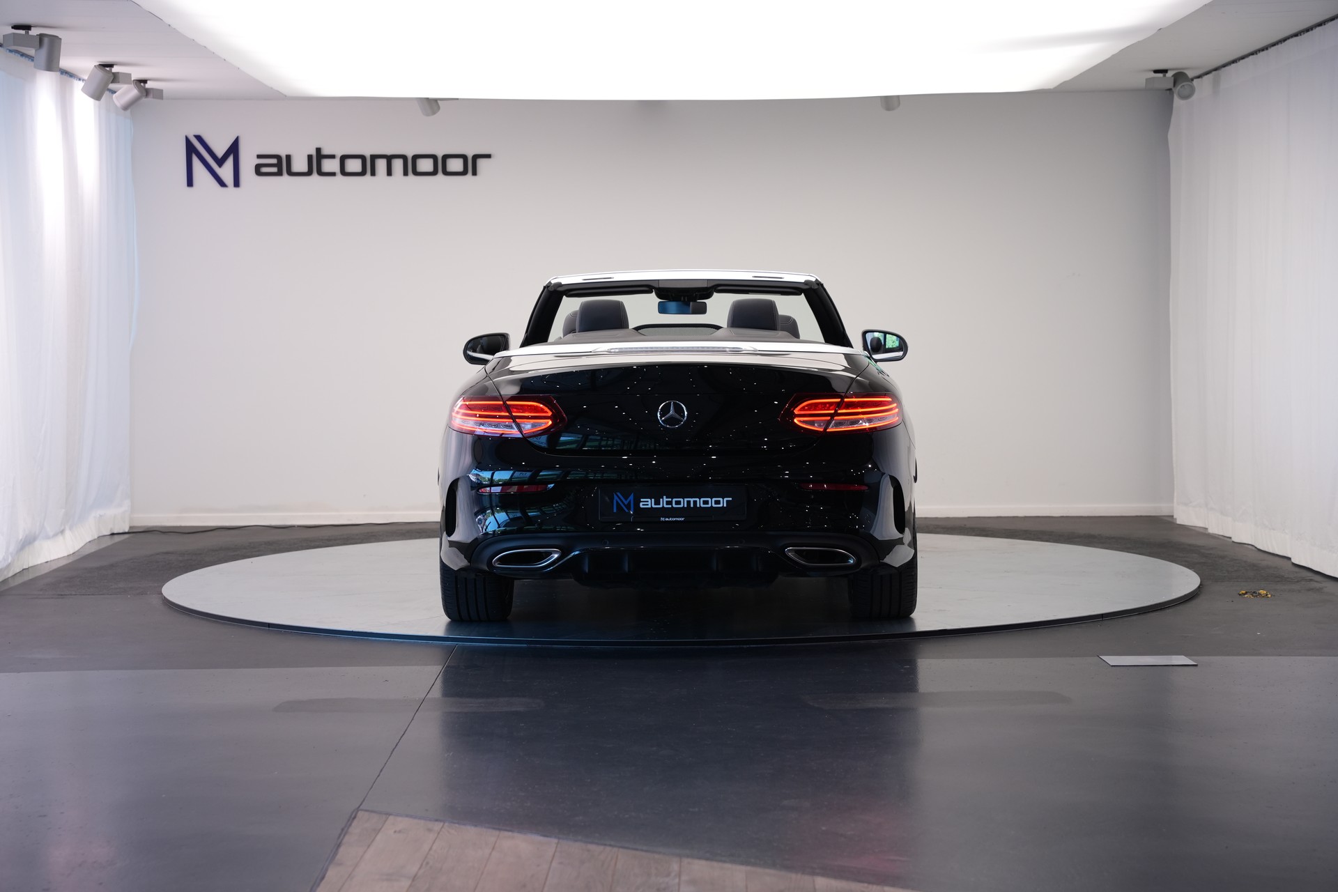 MERCEDES-BENZ C 300 AMG Line 4Matic Cabriolet 9G-Tronic-image-5