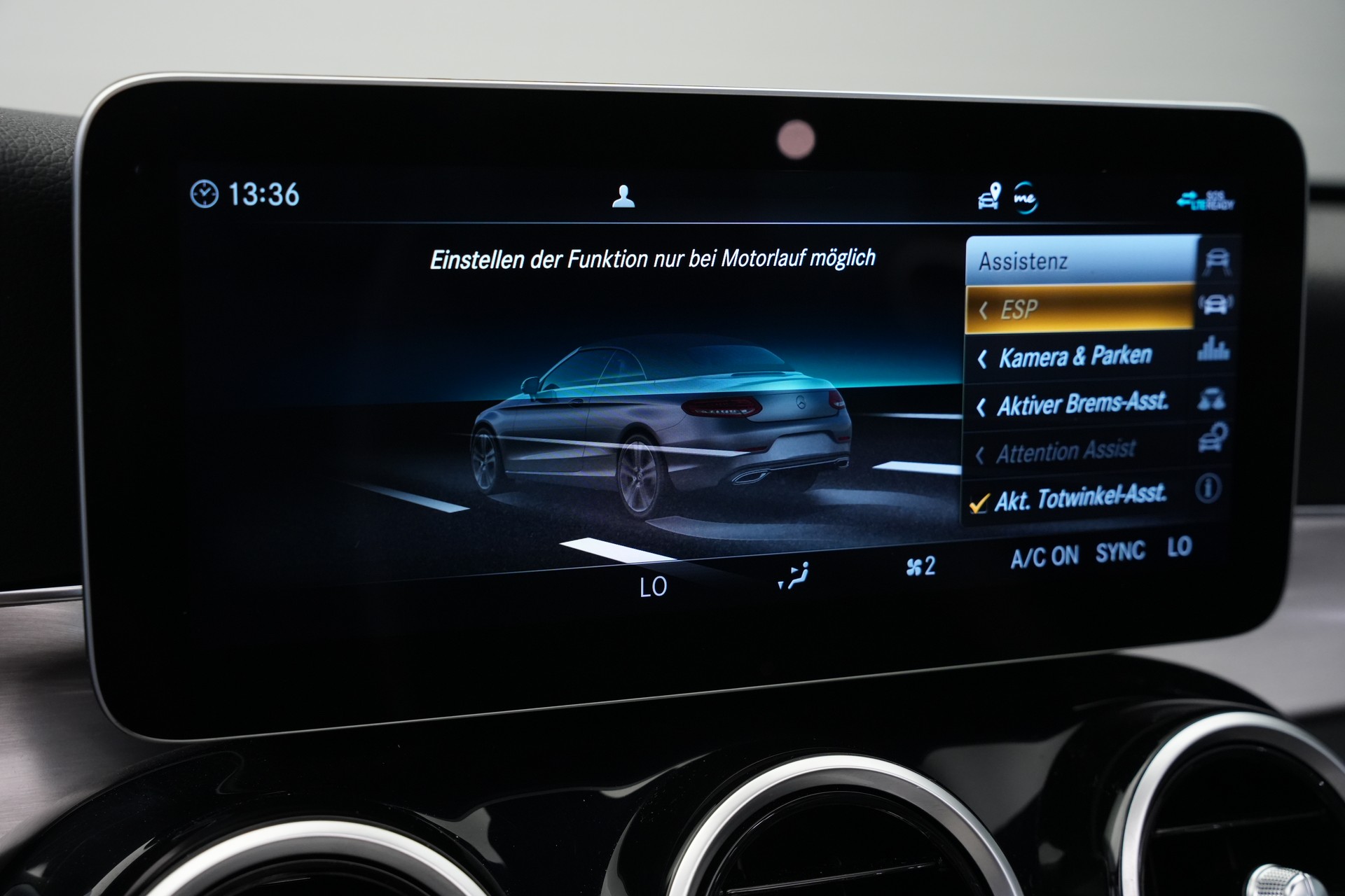 MERCEDES-BENZ C 300 AMG Line 4Matic Cabriolet 9G-Tronic-image-38
