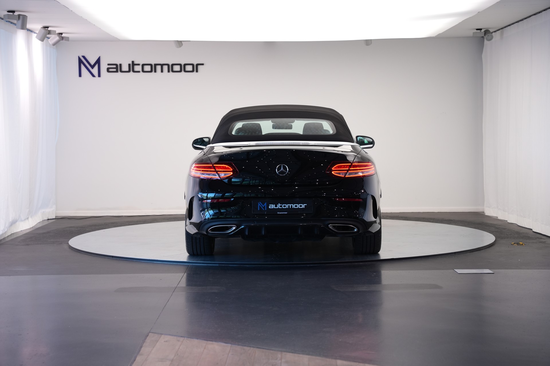 MERCEDES-BENZ C 300 AMG Line 4Matic Cabriolet 9G-Tronic-image-12