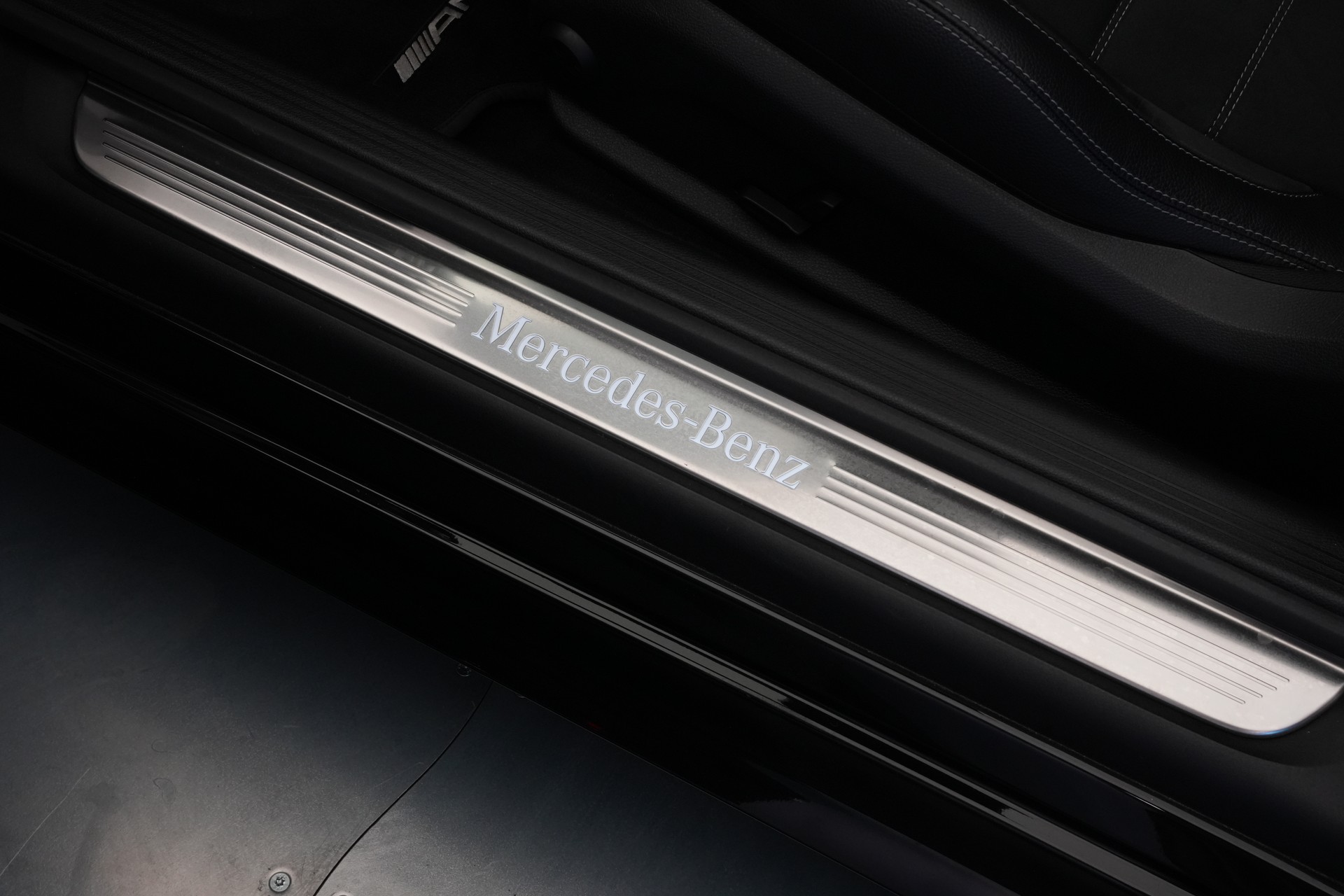 MERCEDES-BENZ C 300 AMG Line 4Matic Cabriolet 9G-Tronic-image-24
