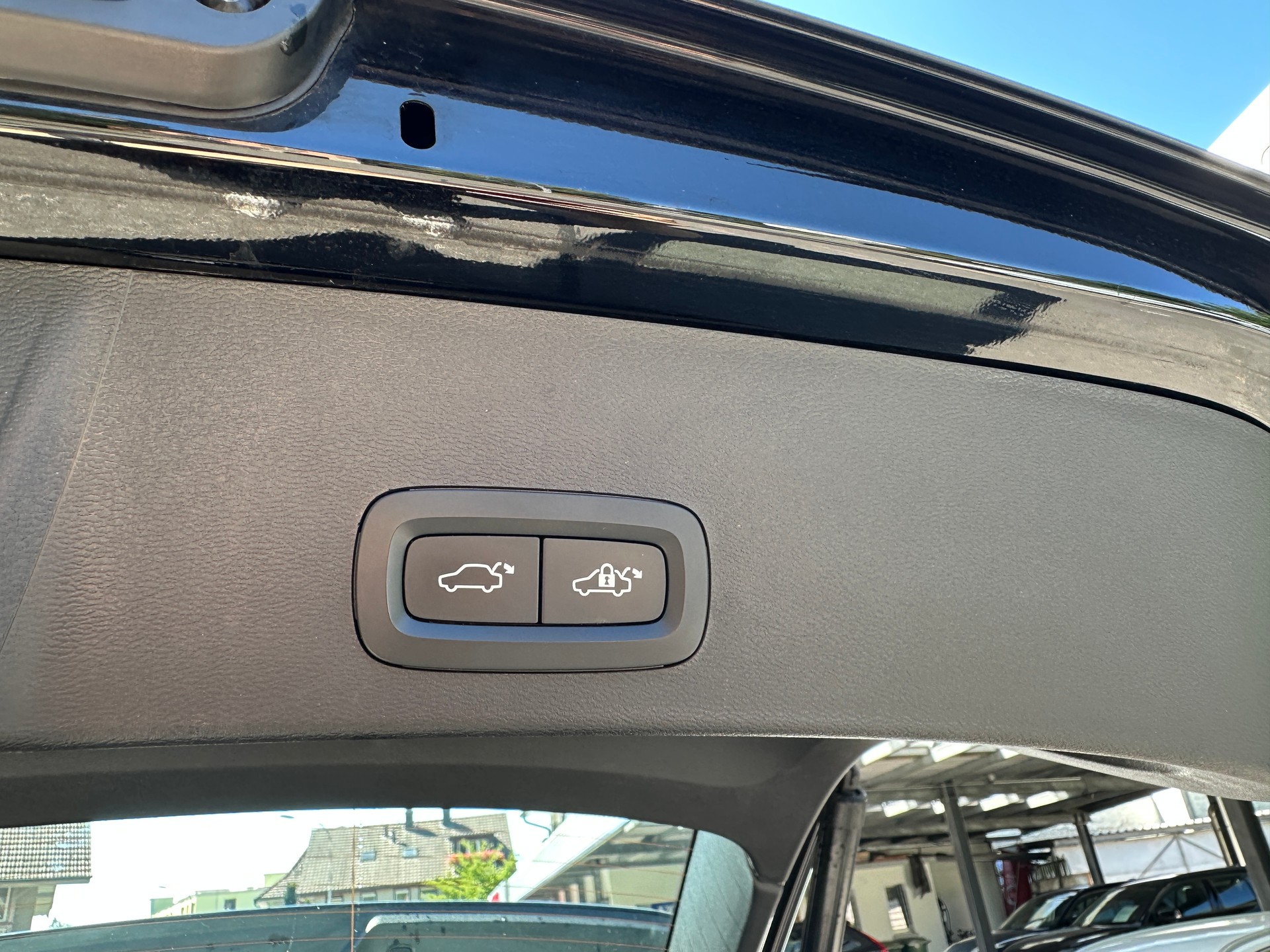 VOLVO XC40 T2 Core Geartronic-image-14