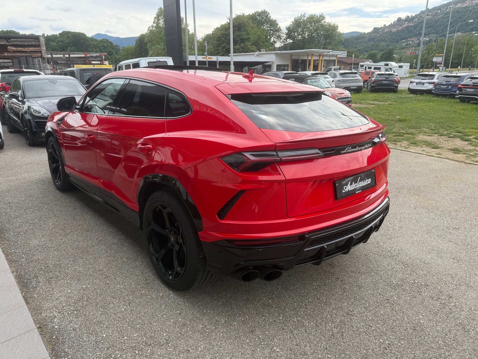 LAMBORGHINI Urus E-Gear-image-6