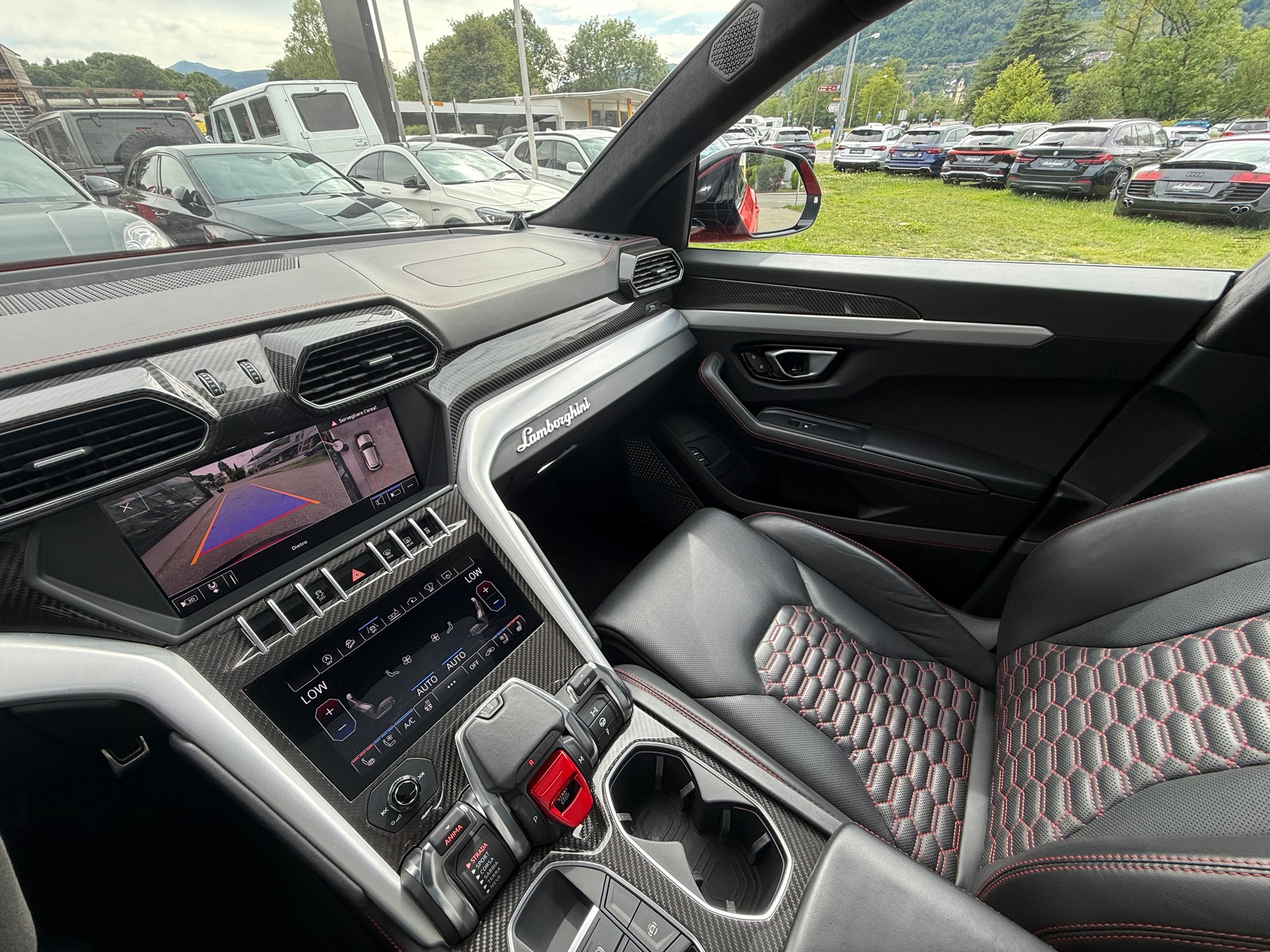 LAMBORGHINI Urus E-Gear-image-15