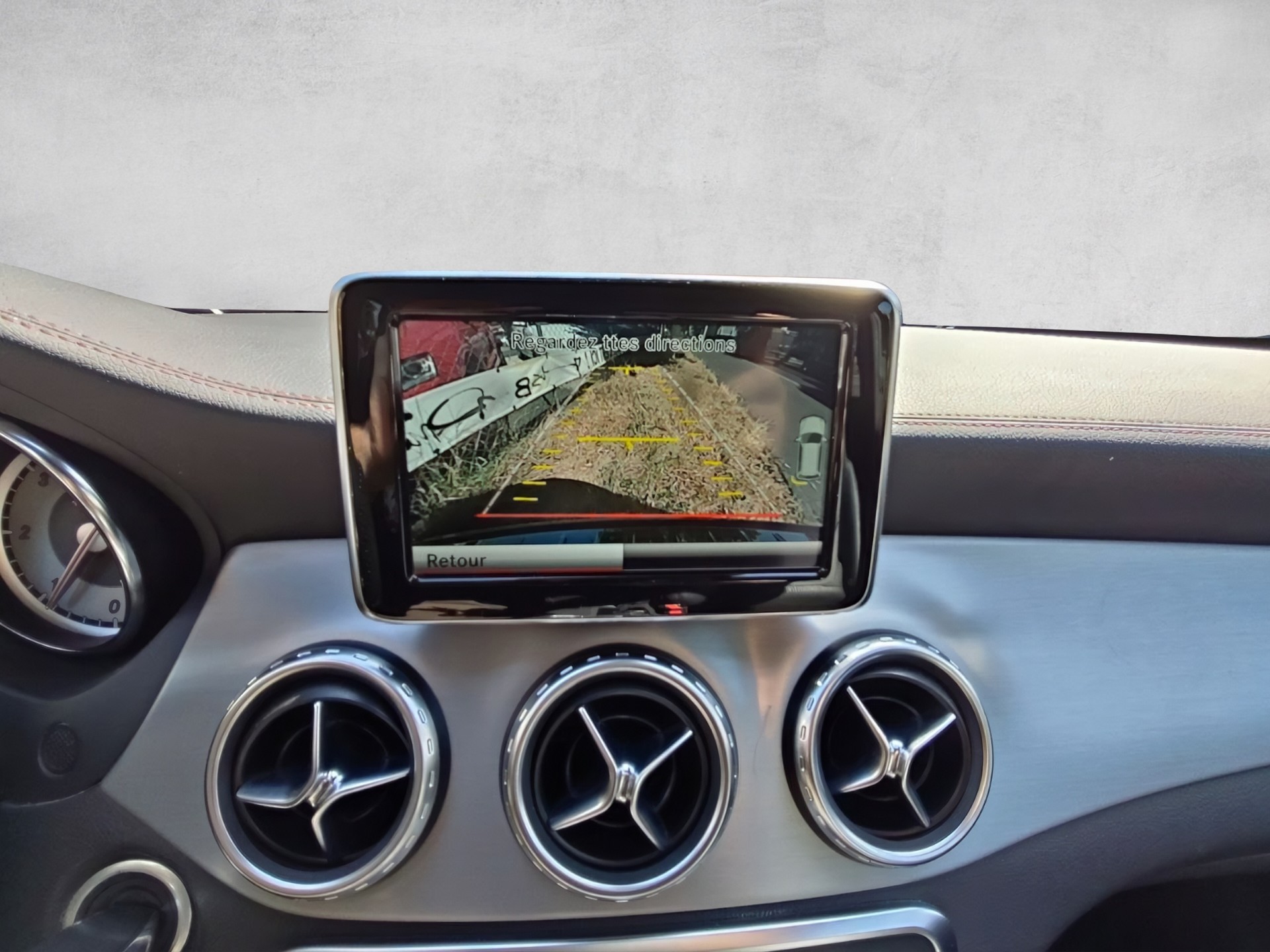 MERCEDES-BENZ GLA 220 CDI AMG Line 4Matic 7G-DCT-image-10