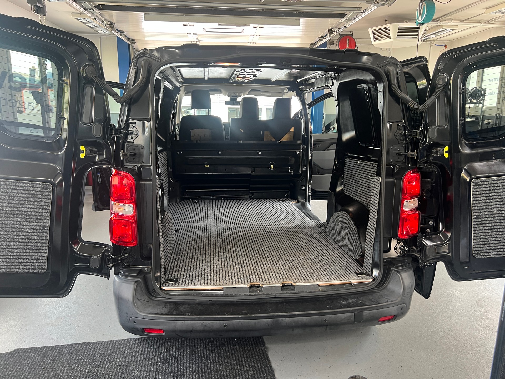 OPEL Vivaro Cargo 1.5 D Enjoy s/s M-image-4