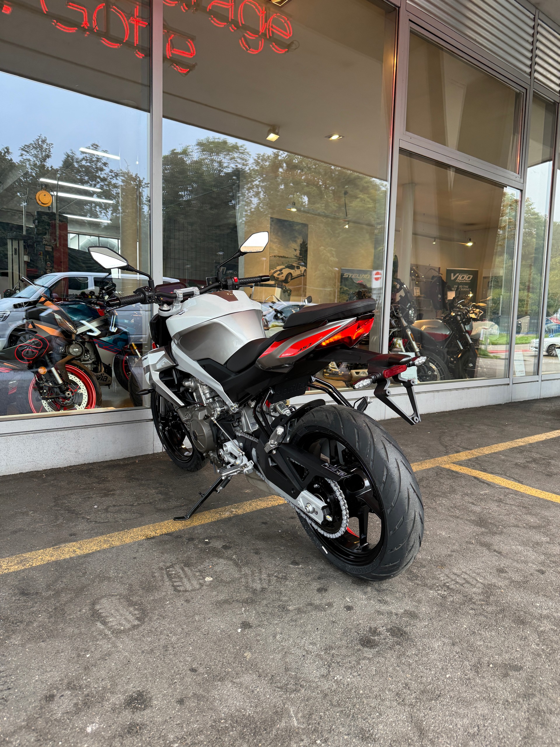 APRILIA Tuono 457 (35kW) E5+-image-9