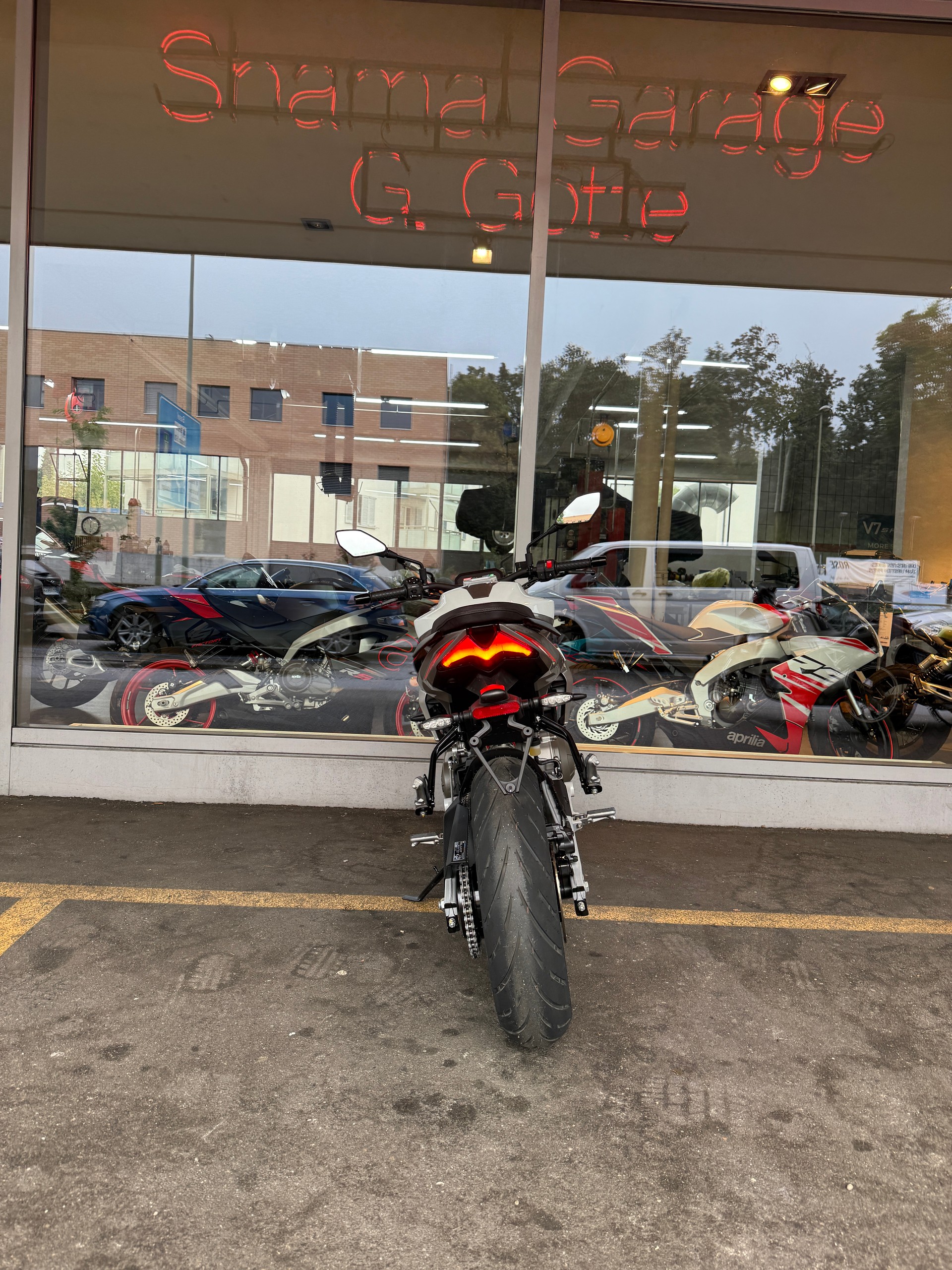 APRILIA Tuono 457 (35kW) E5+-image-10