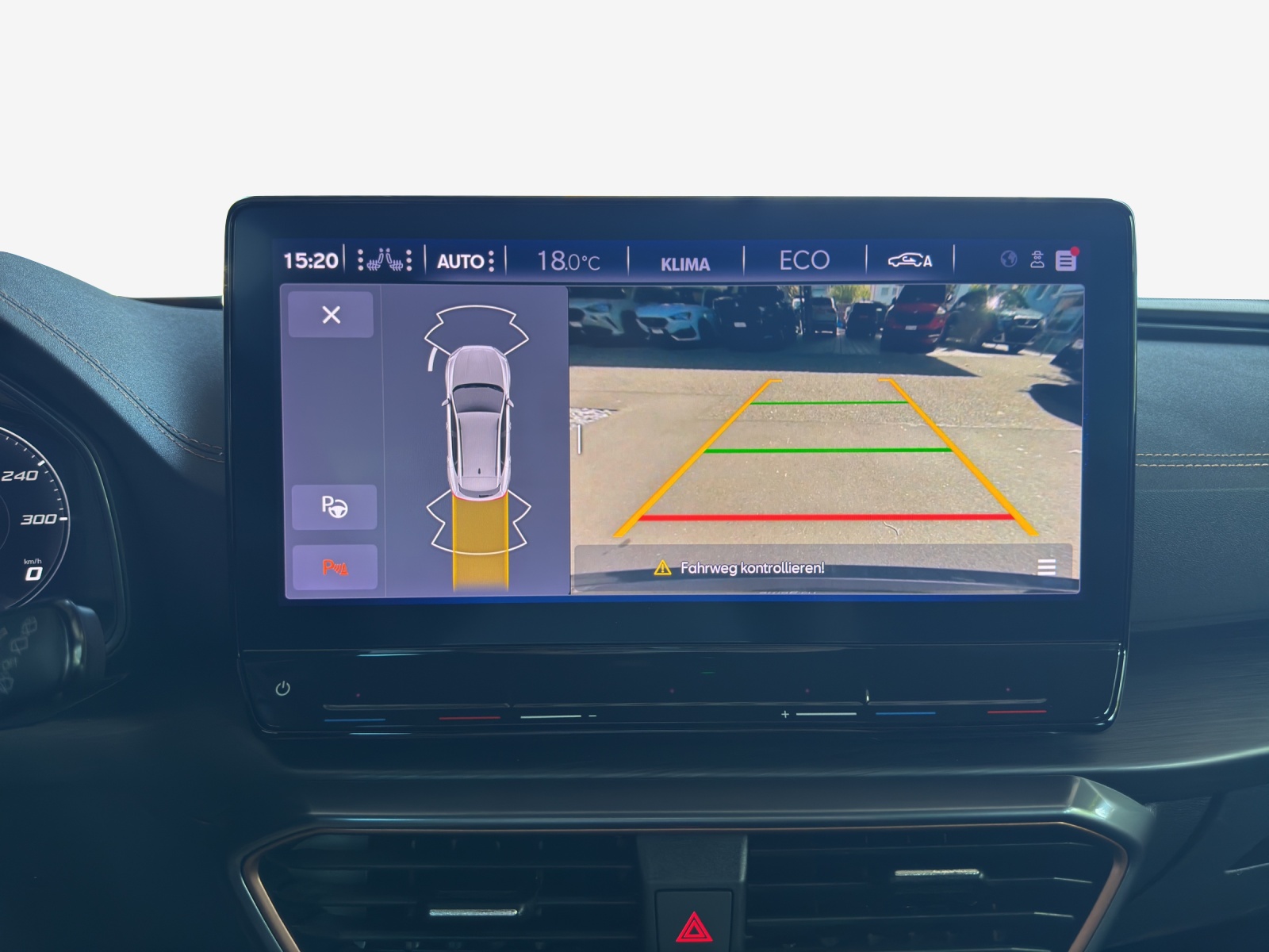 CUPRA Formentor 1.4 e-HYBRID pHEV Allalin DSG-image-15