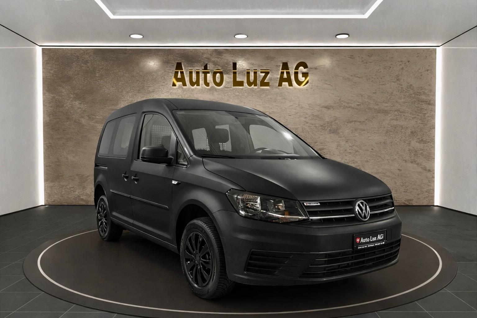 VW Caddy 2.0TDI 4Motion BlueMotion Technology-image-5