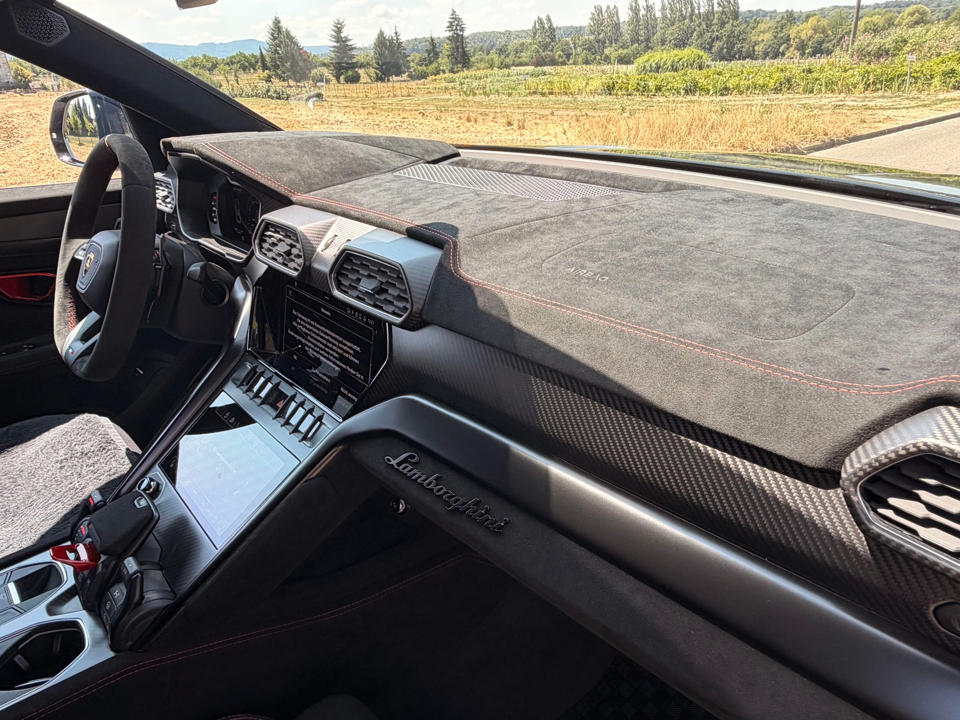 LAMBORGHINI Urus Perfomrante-image-11