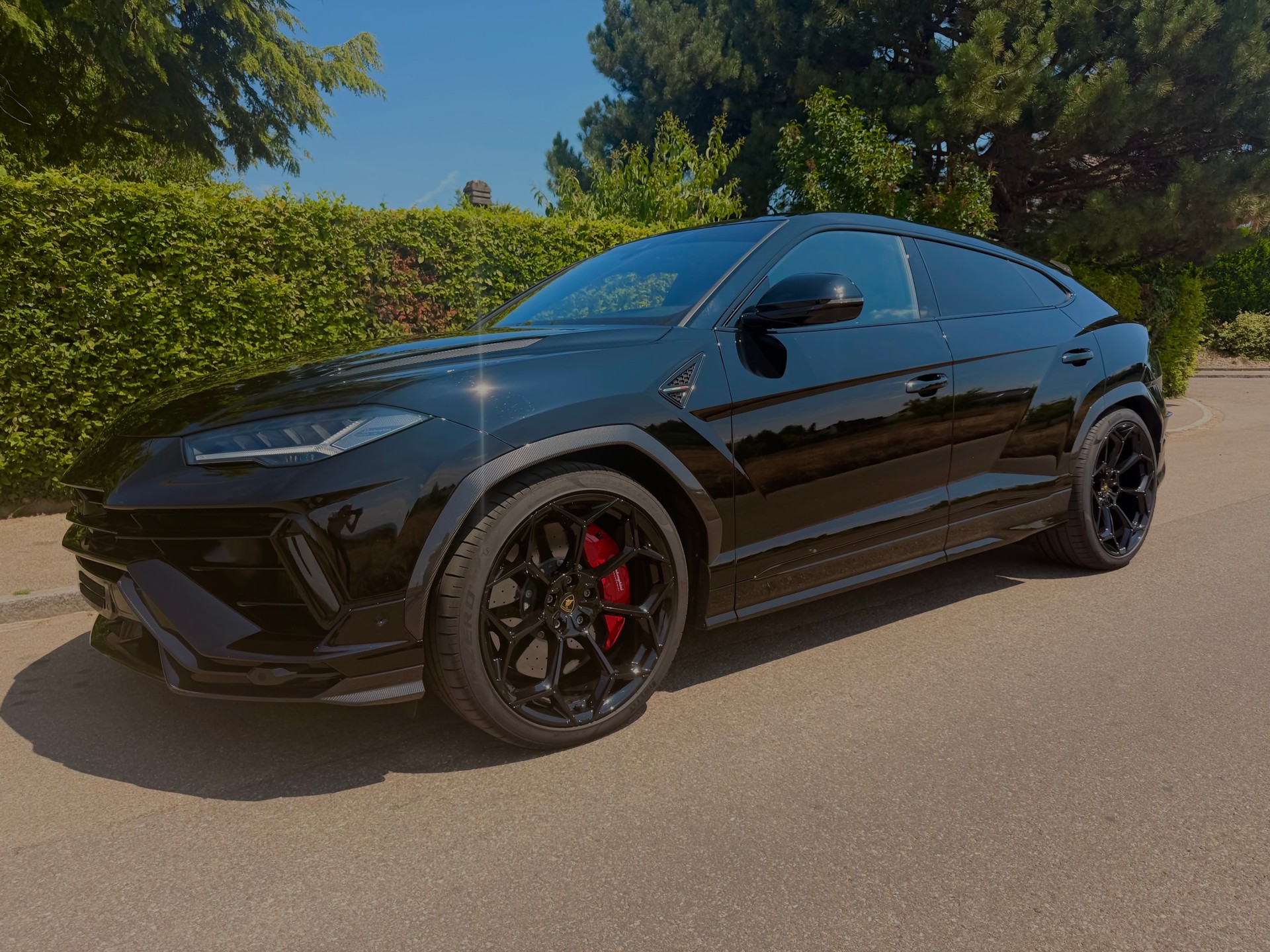 LAMBORGHINI Urus Perfomrante-image-2
