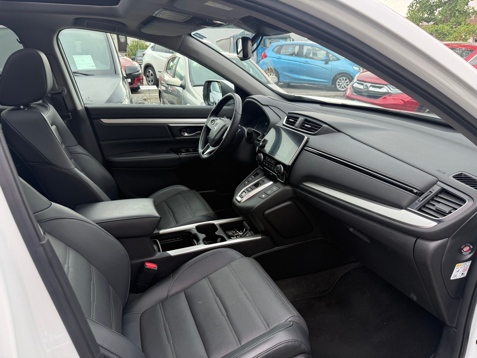 HONDA CR-V 2.0i MMD Hybrid Executive 4WD Automatic-image-8