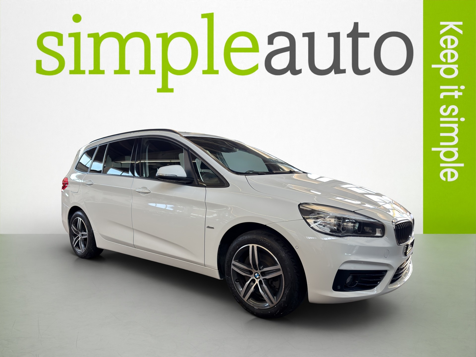 BMW 220d xDrive Gran Tourer Sport Line Steptronic 7 Sitzer-image-4