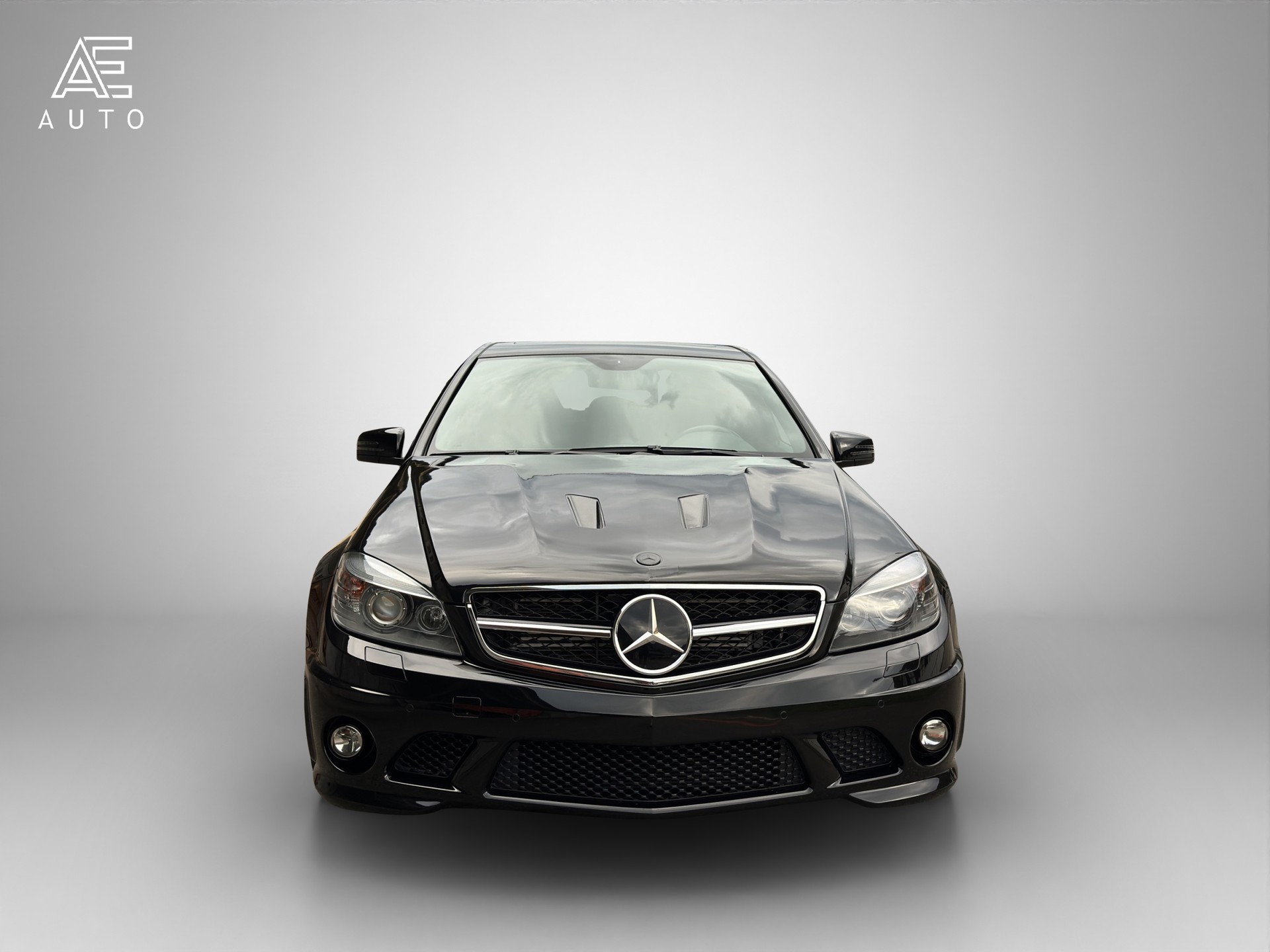 MERCEDES-BENZ C 63 AMG-image-1