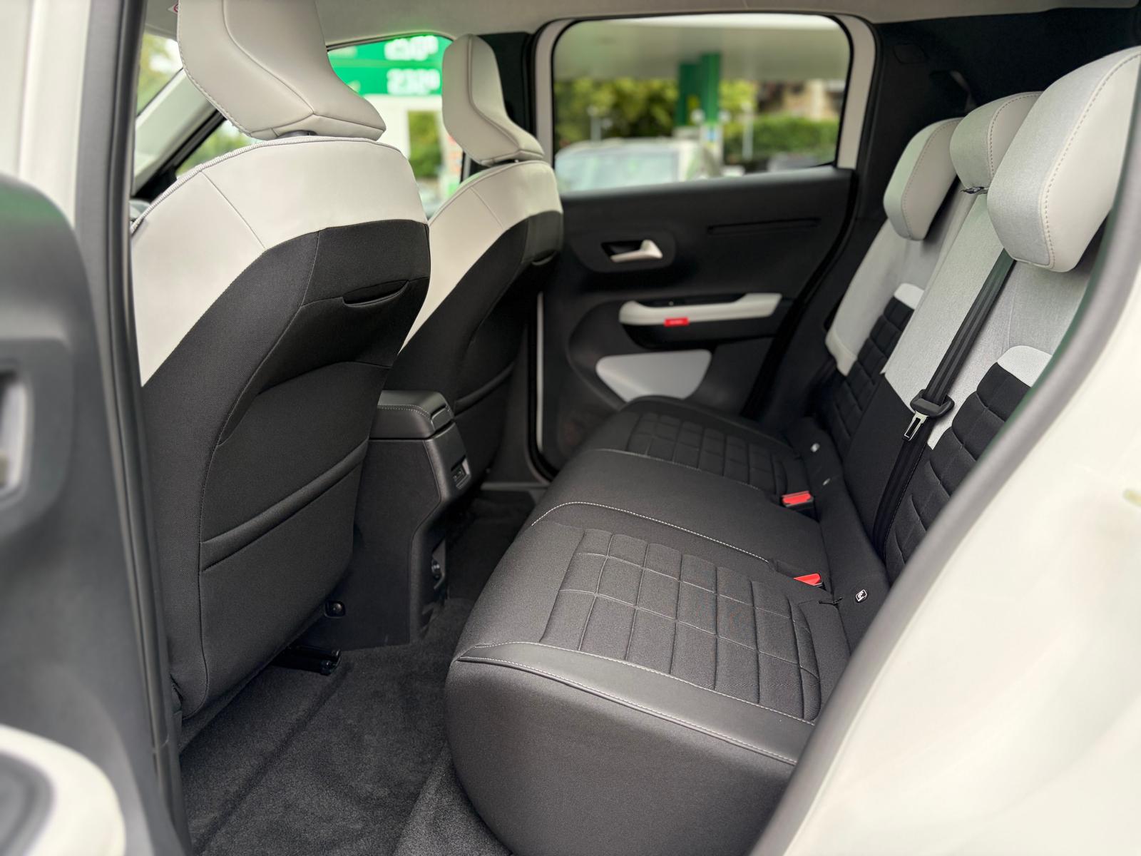 CITROEN e-C3 44kWh Max-image-11
