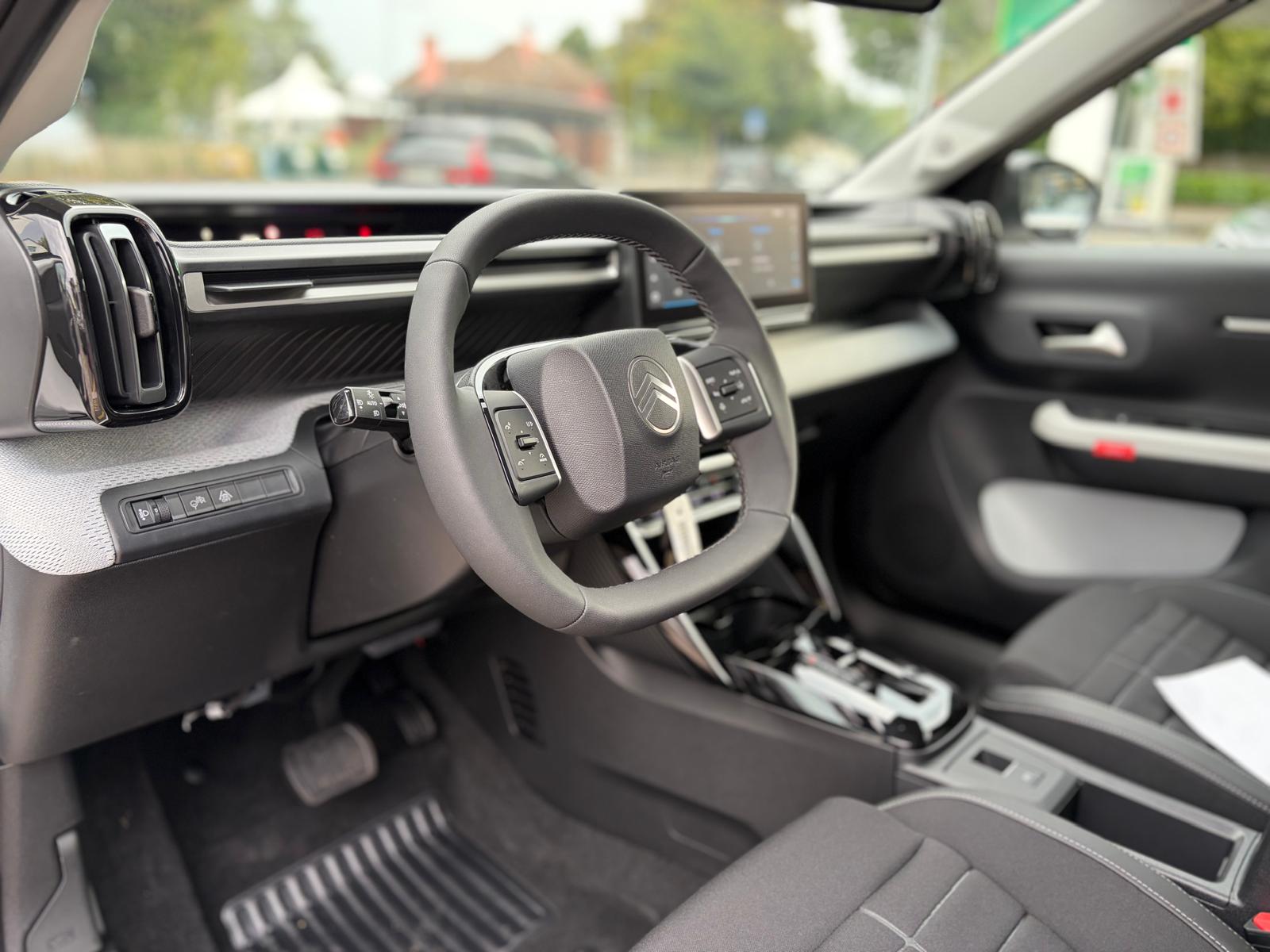 CITROEN e-C3 44kWh Max-image-8