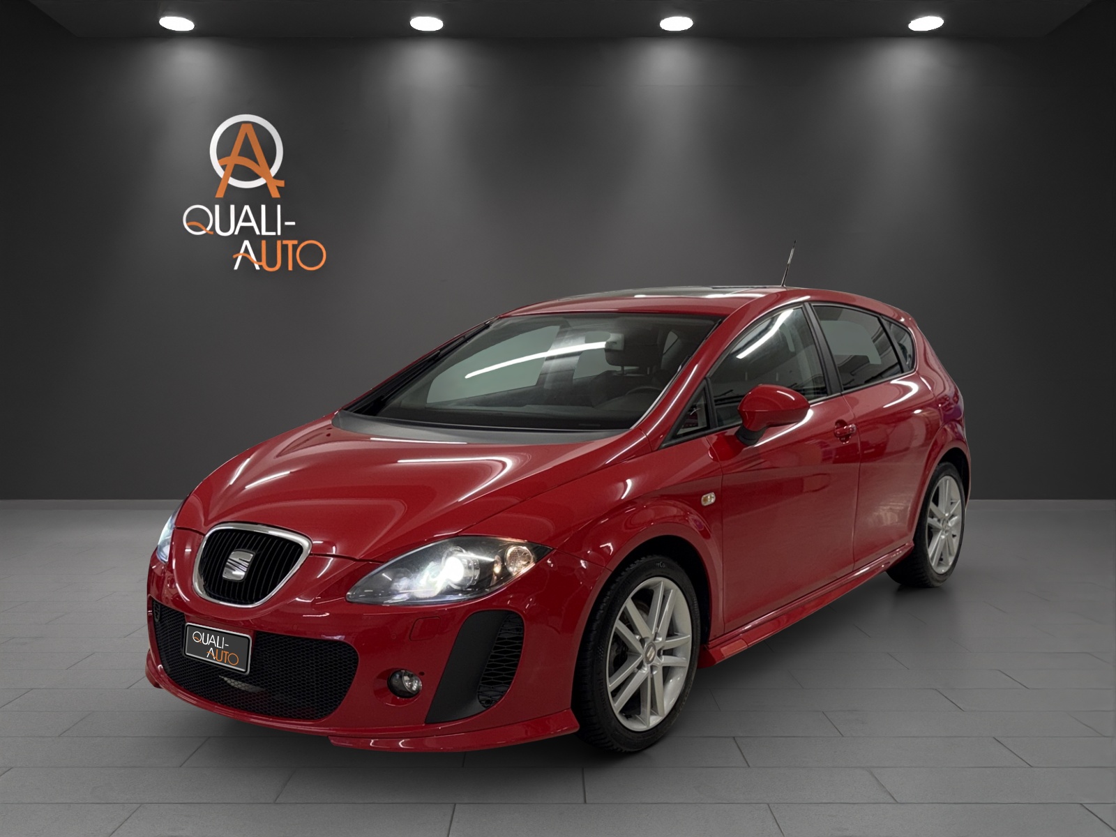 SEAT Leon 2.0 TSI FR DSG-image-2