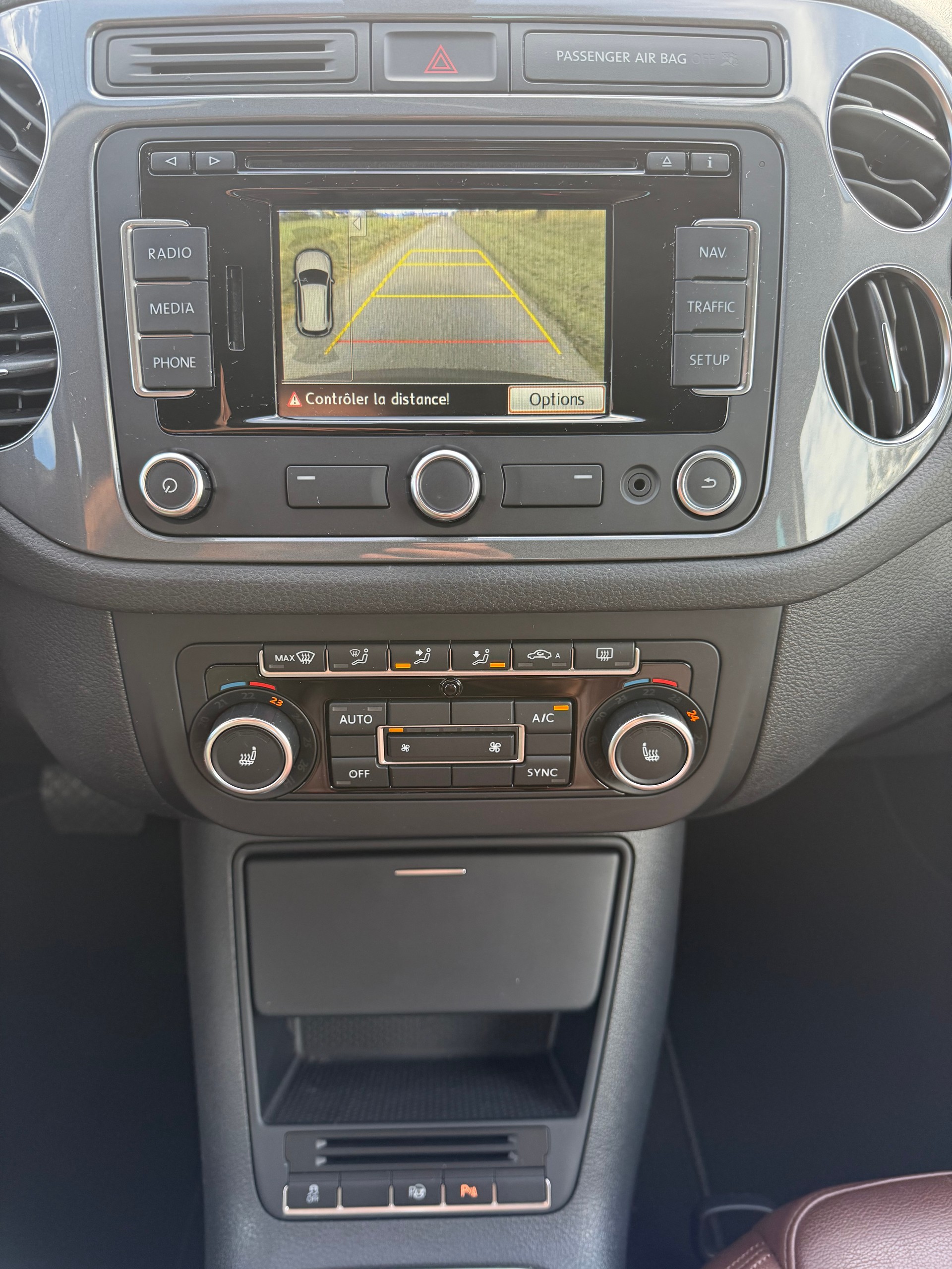VW Tiguan 2.0 TSI Sport&Style 4Motion DSG-image-13
