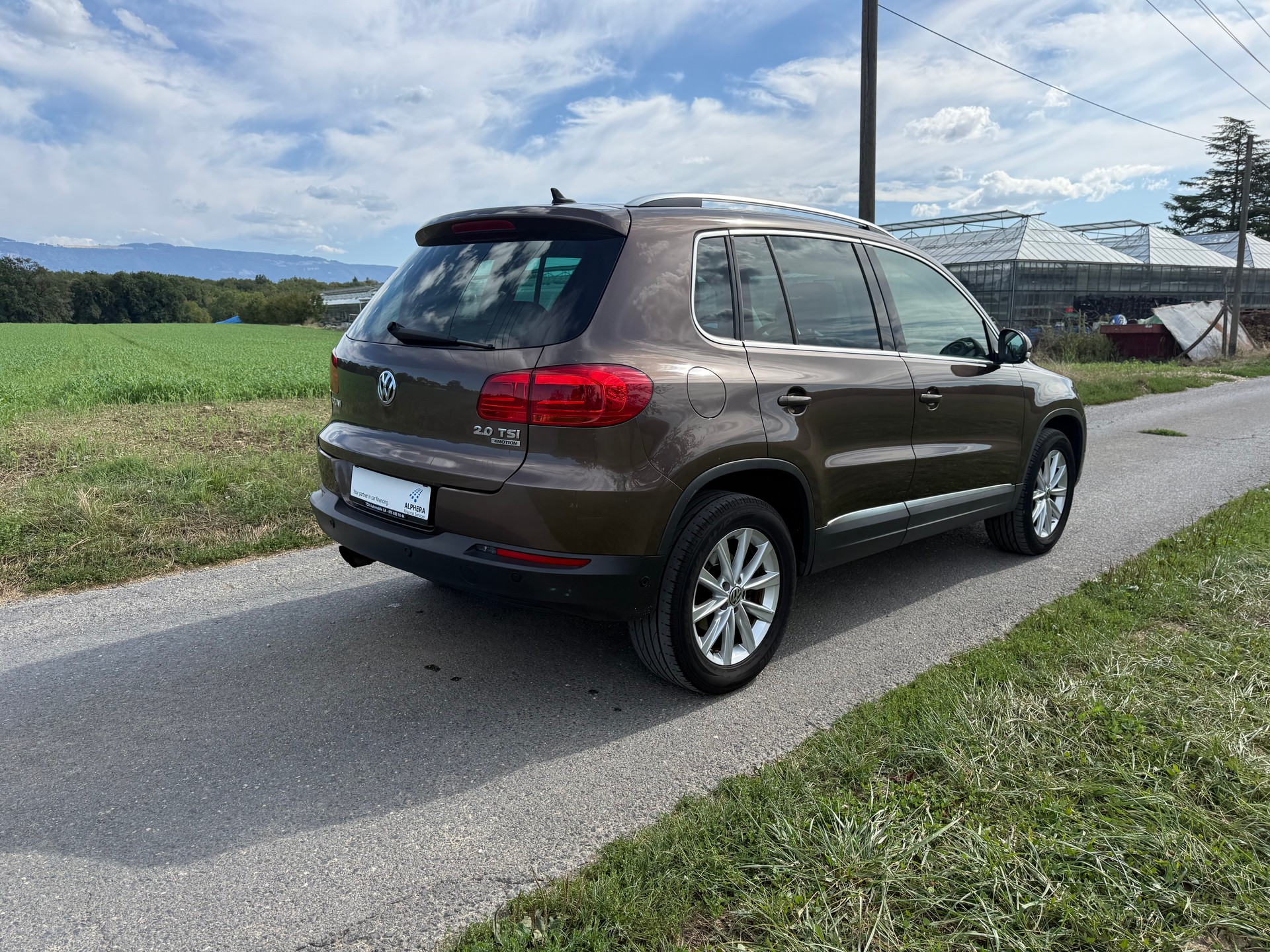 VW Tiguan 2.0 TSI Sport&Style 4Motion DSG-image-3