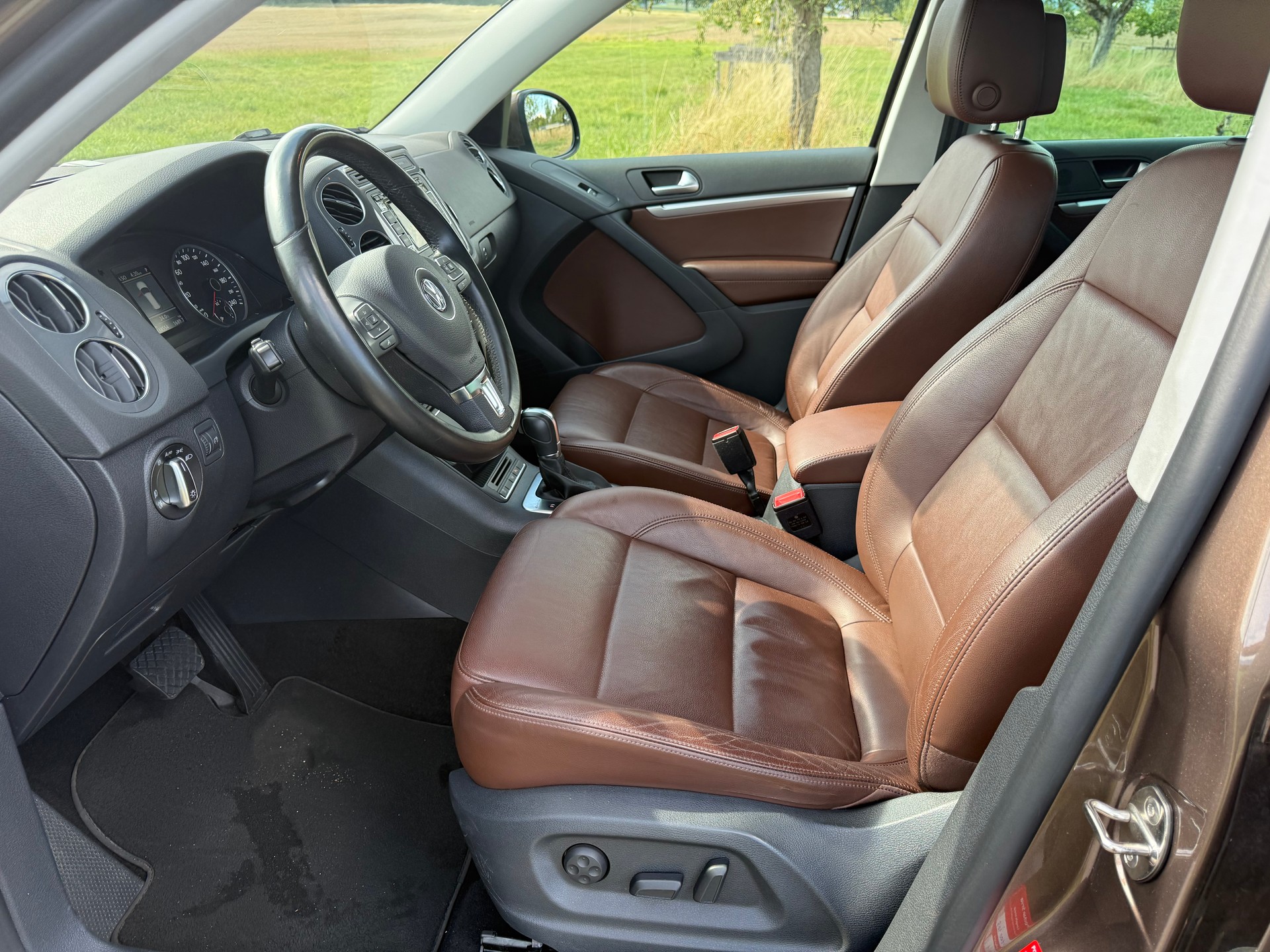 VW Tiguan 2.0 TSI Sport&Style 4Motion DSG-image-9