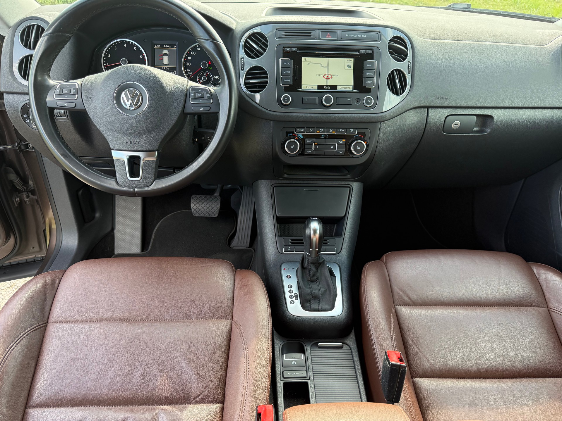 VW Tiguan 2.0 TSI Sport&Style 4Motion DSG-image-6