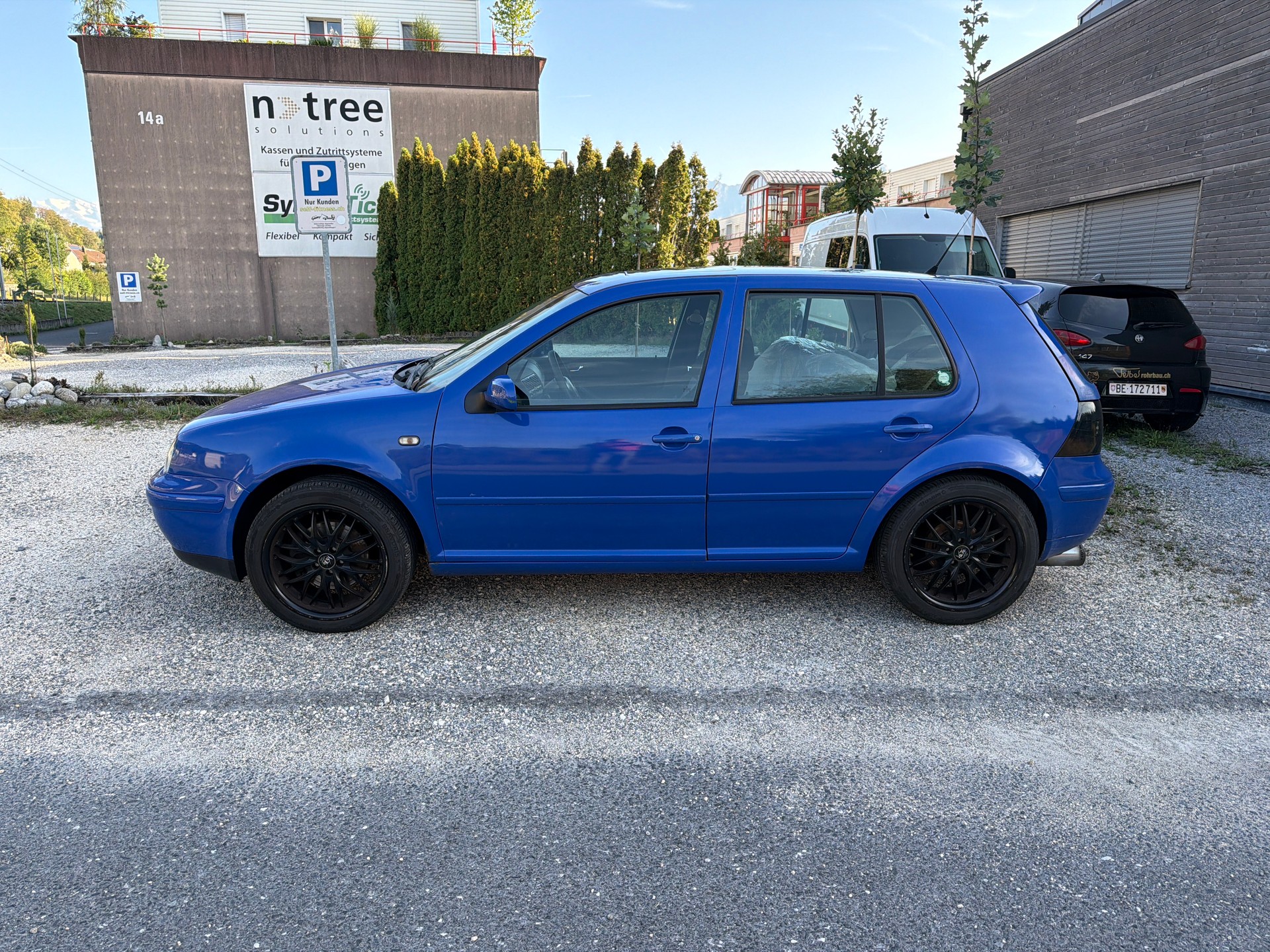 VW Golf 1.8 T GTI-image-1