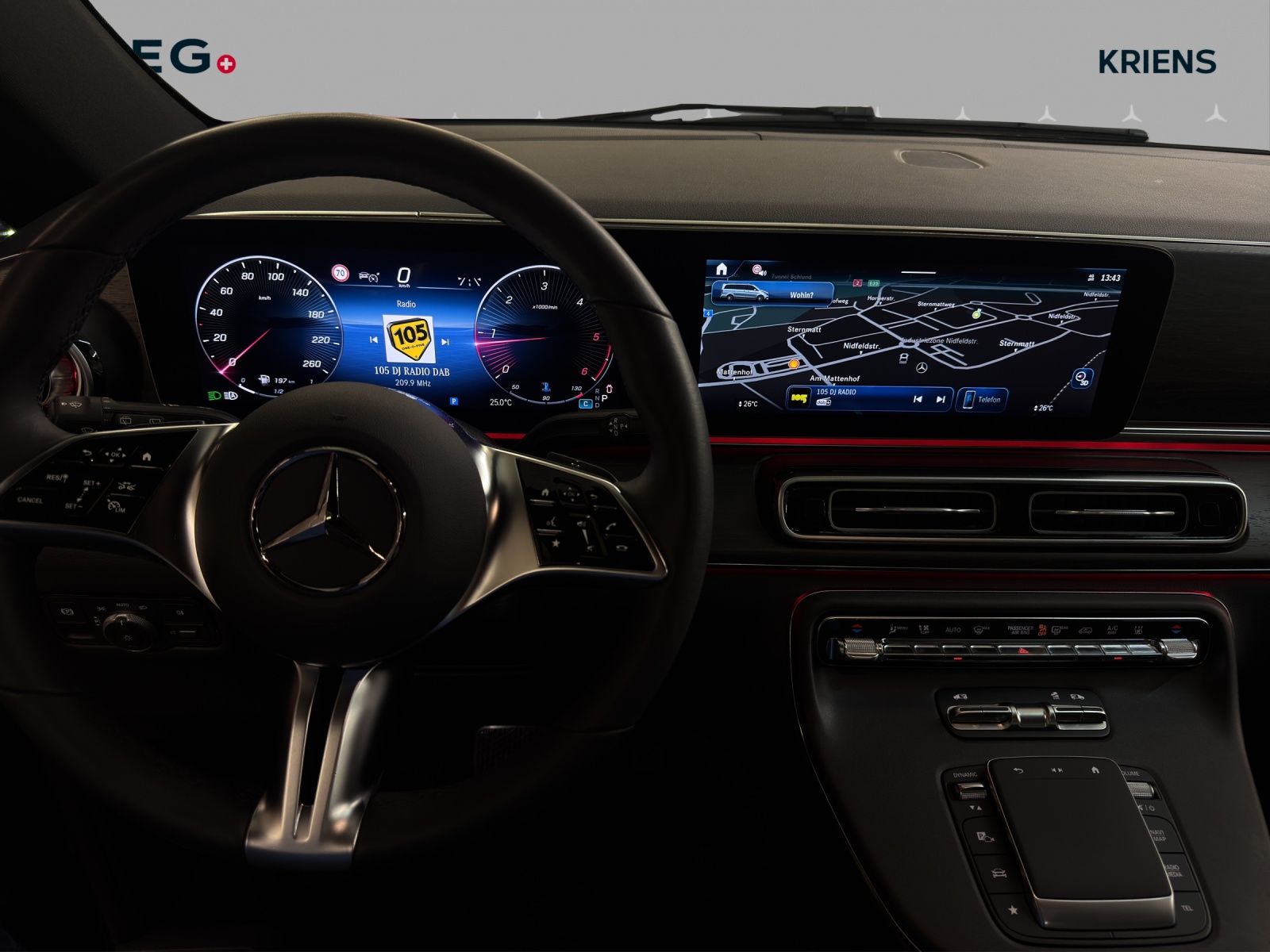 MERCEDES-BENZ V 300 d 4M - Lang / DISTRONIC / 360 Grad Kamera / Panorama-Dach / 7 Sitze / Luftfederung-image-10