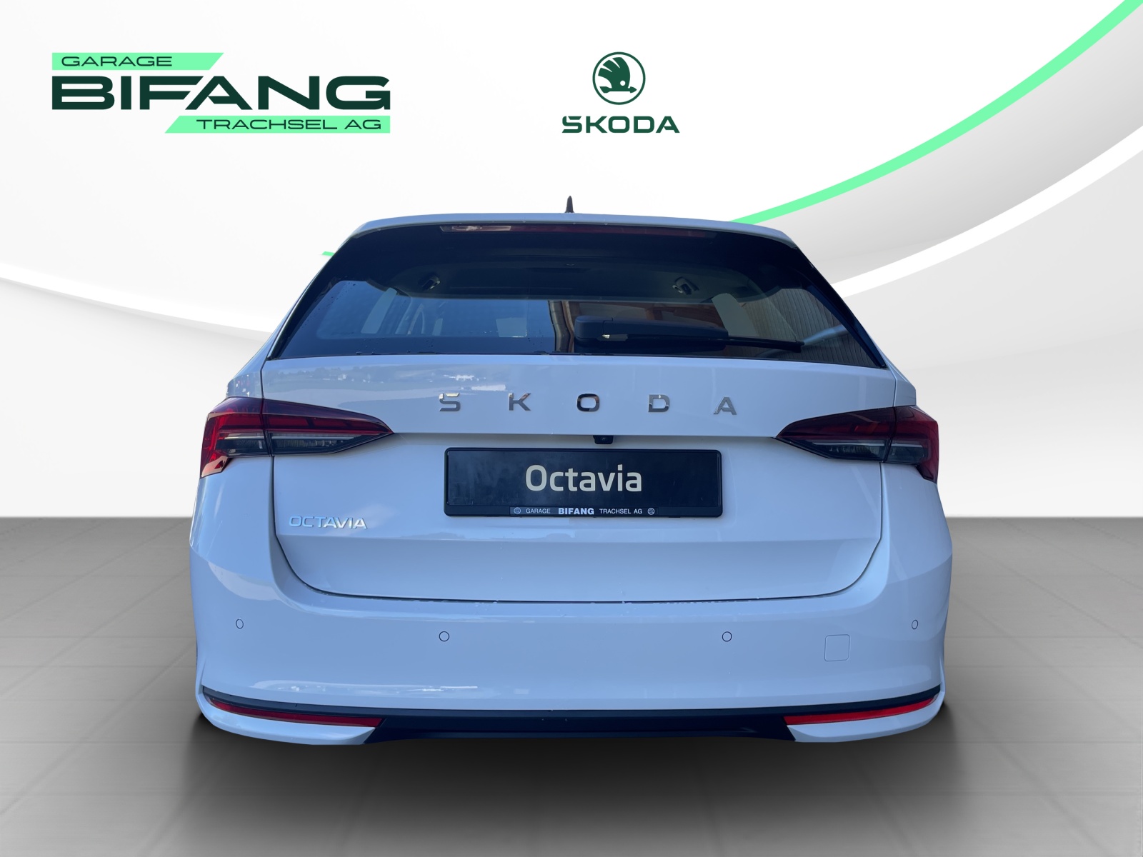 SKODA Octavia Combi 2.0 TDI DSG Selection-image-4