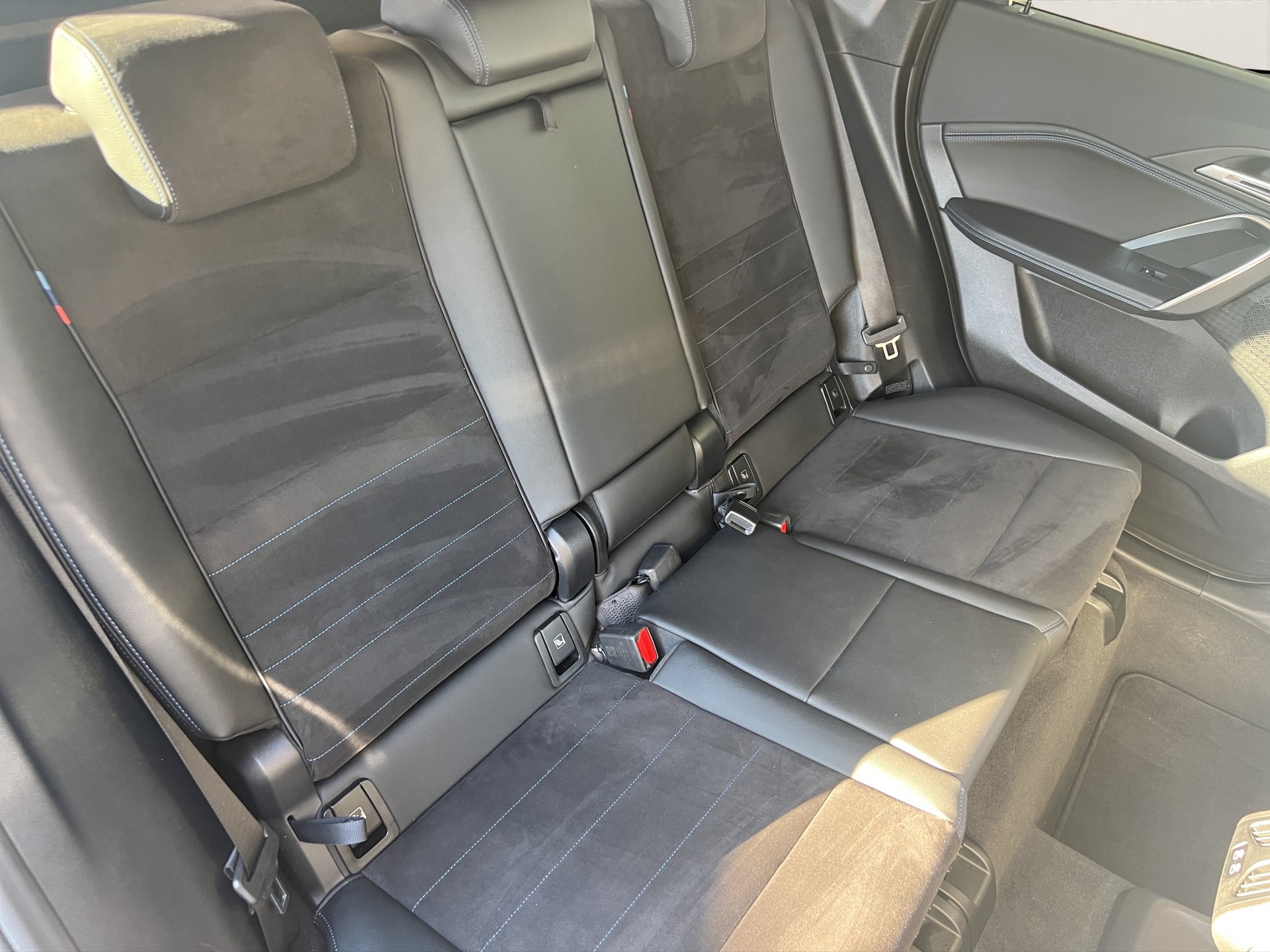 BMW X1 xDrive 23d 48V M Sport-image-20
