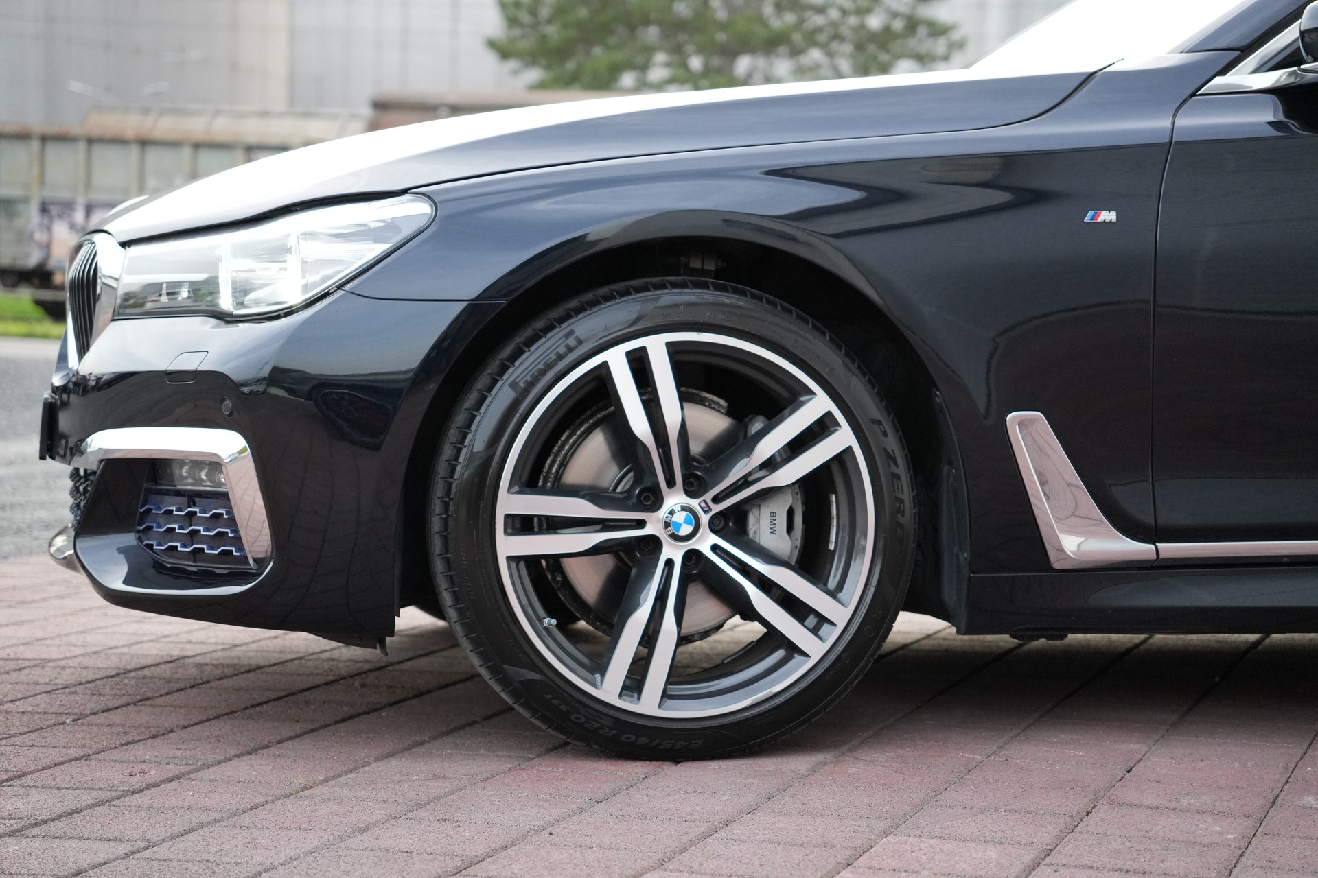 BMW 730d xDrive Steptronic M Sport-image-8