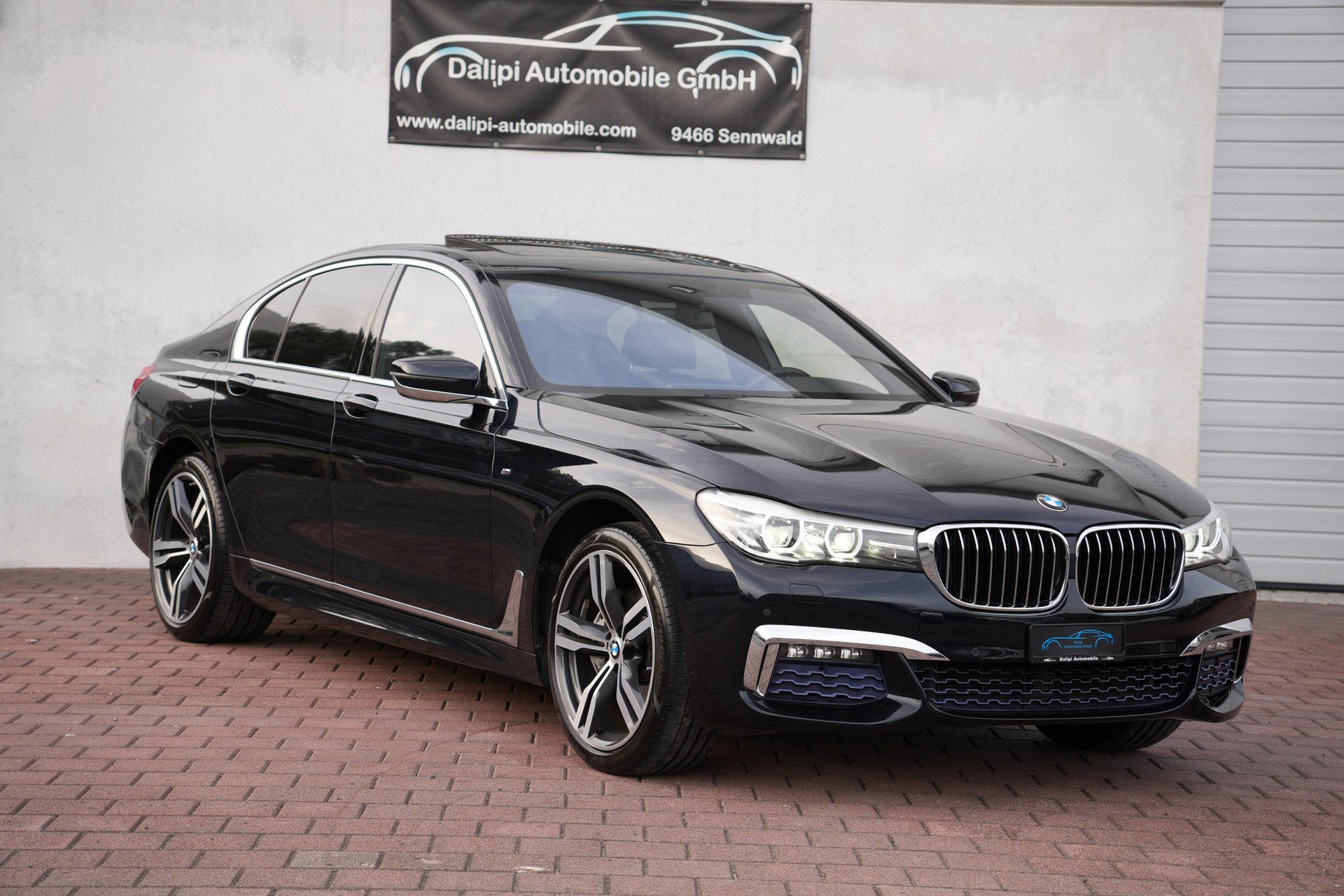 BMW 730d xDrive Steptronic M Sport-image-4
